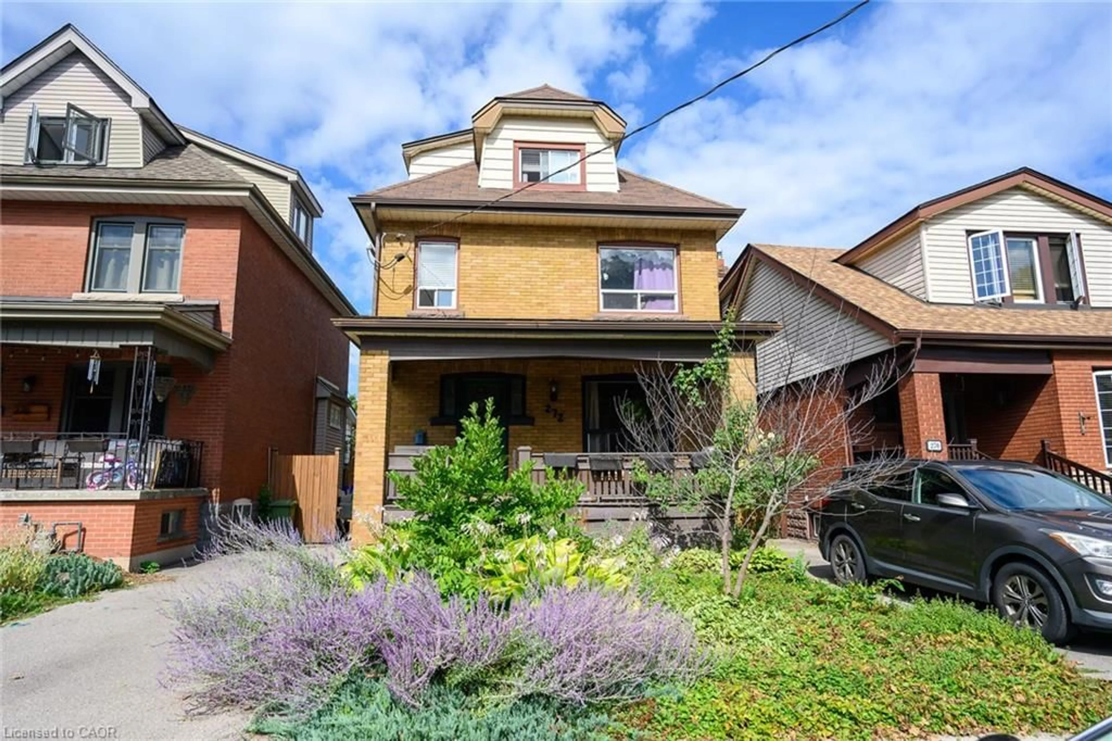 Home with brick exterior material, street for 272 Houghton Ave, Hamilton Ontario L8K 2N3