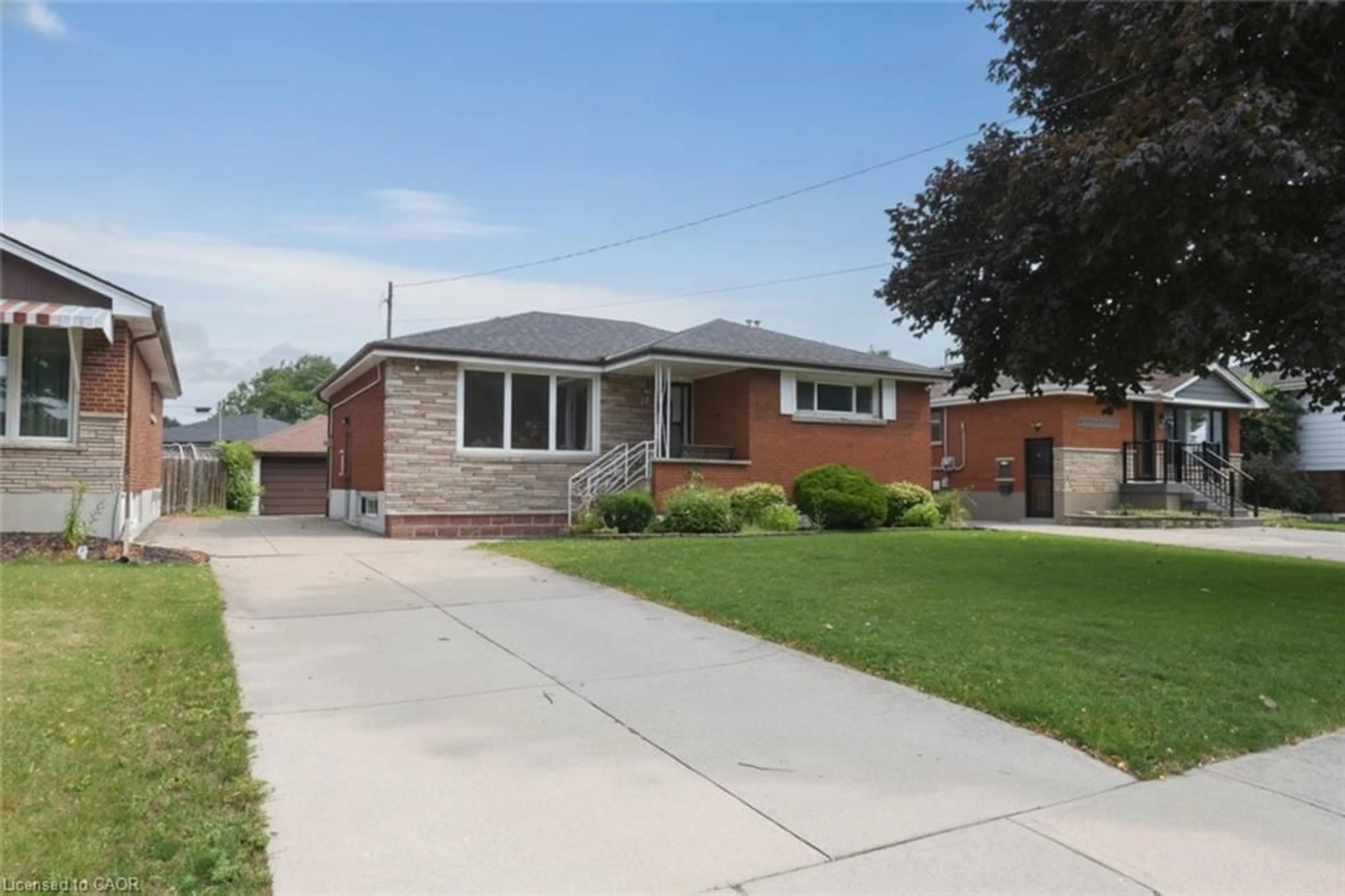 Home with brick exterior material, street for 19 Nova Dr, Hamilton Ontario L8T 2P4