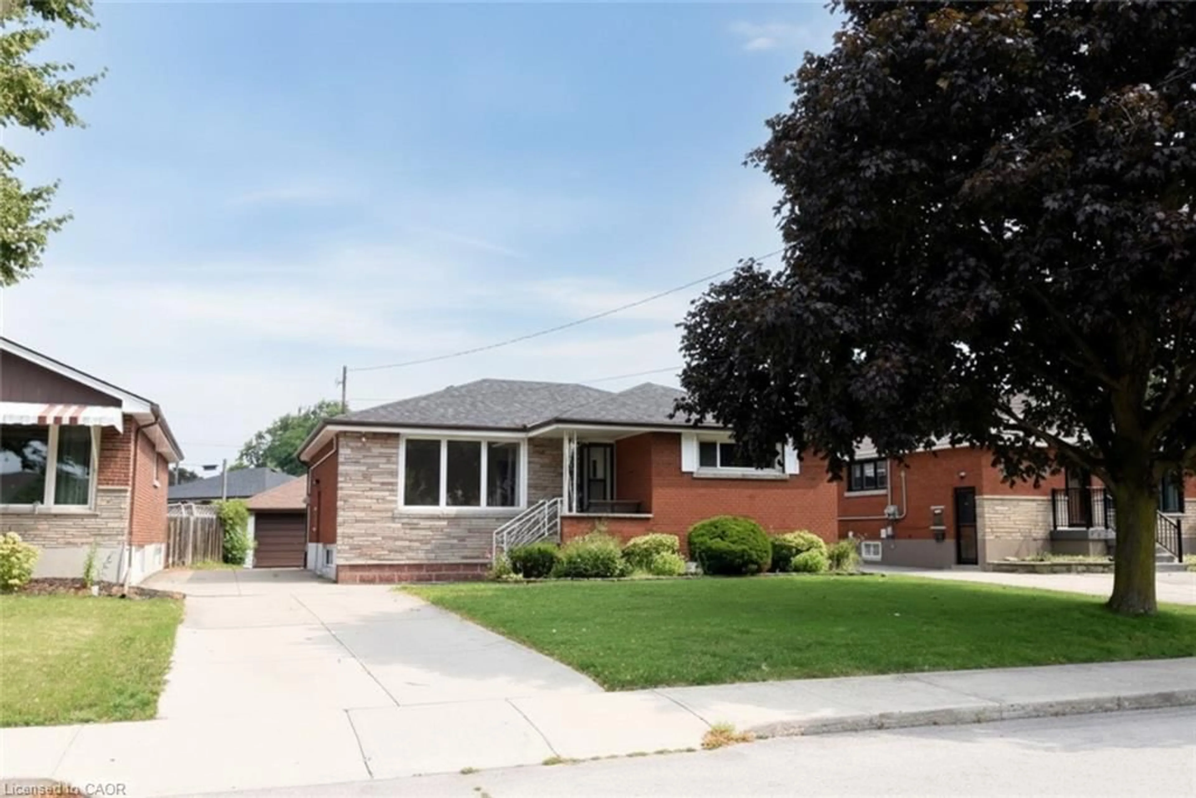 Home with brick exterior material, street for 19 Nova Dr, Hamilton Ontario L8T 2P4