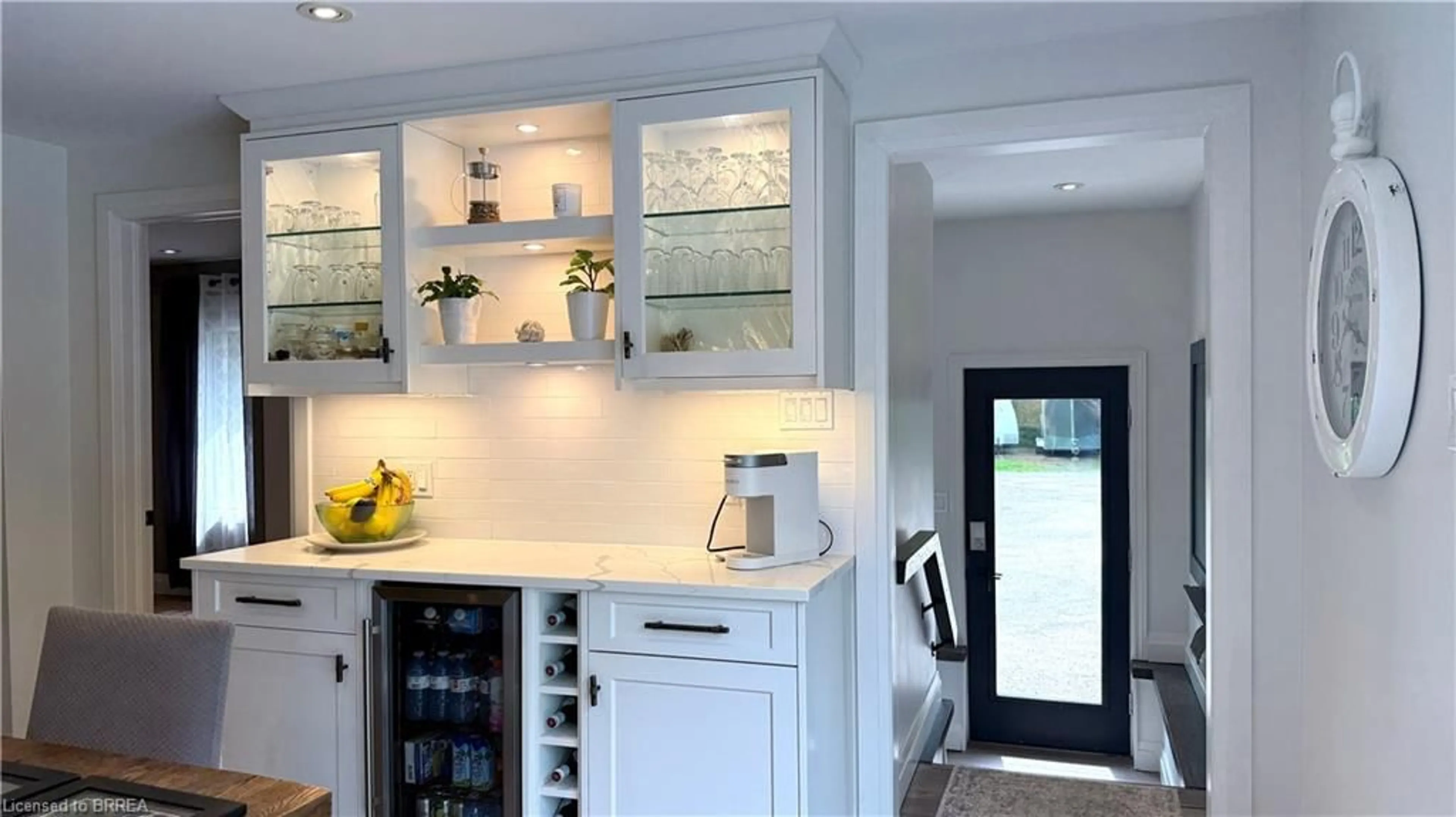 Contemporary kitchen, ceramic/tile floor for 686577 Highway 2, Princeton Ontario N0J 1V0