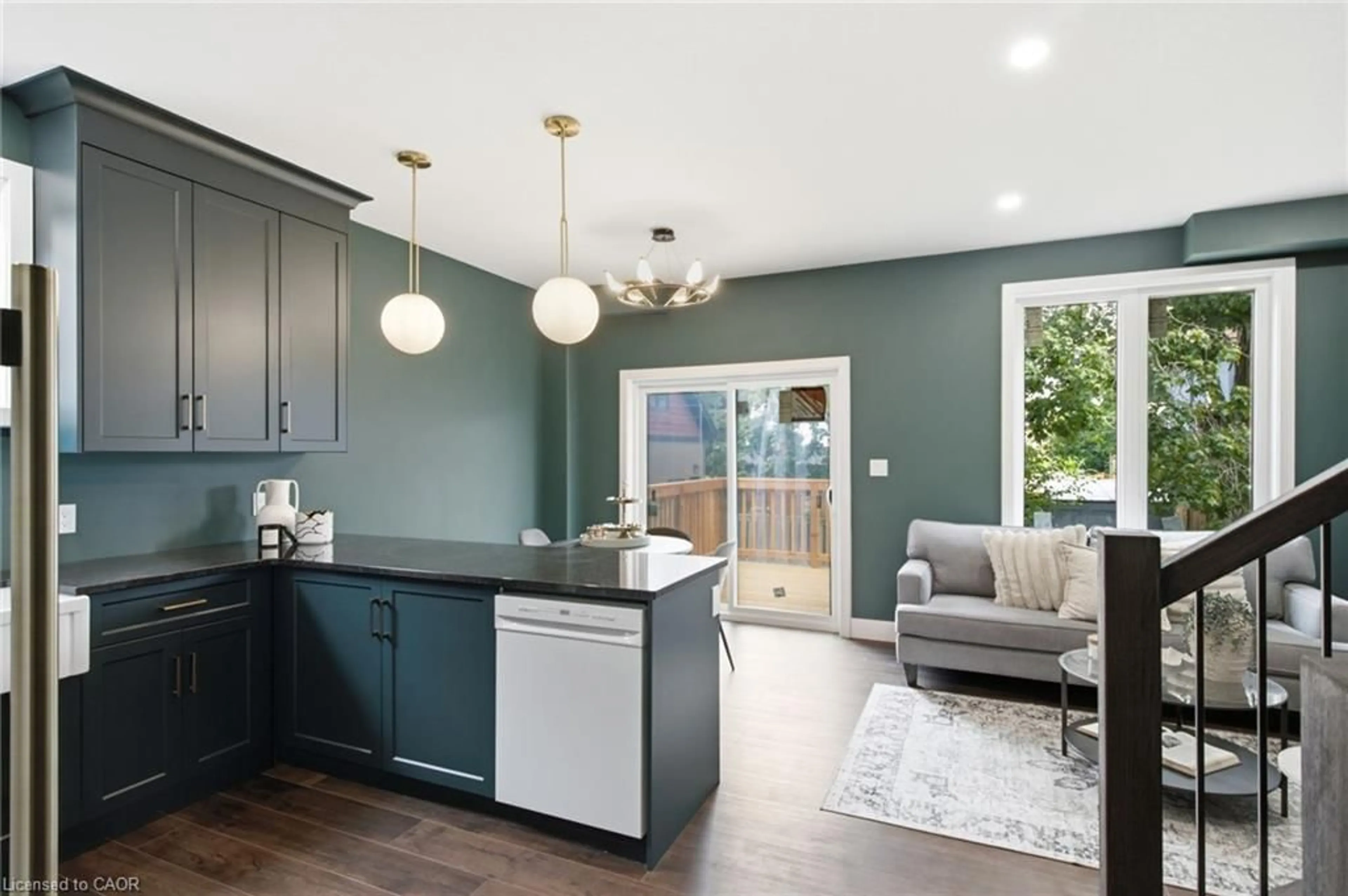 Open concept kitchen, unknown for 79 Metcalf St, Woodstock Ontario N4S 3E9