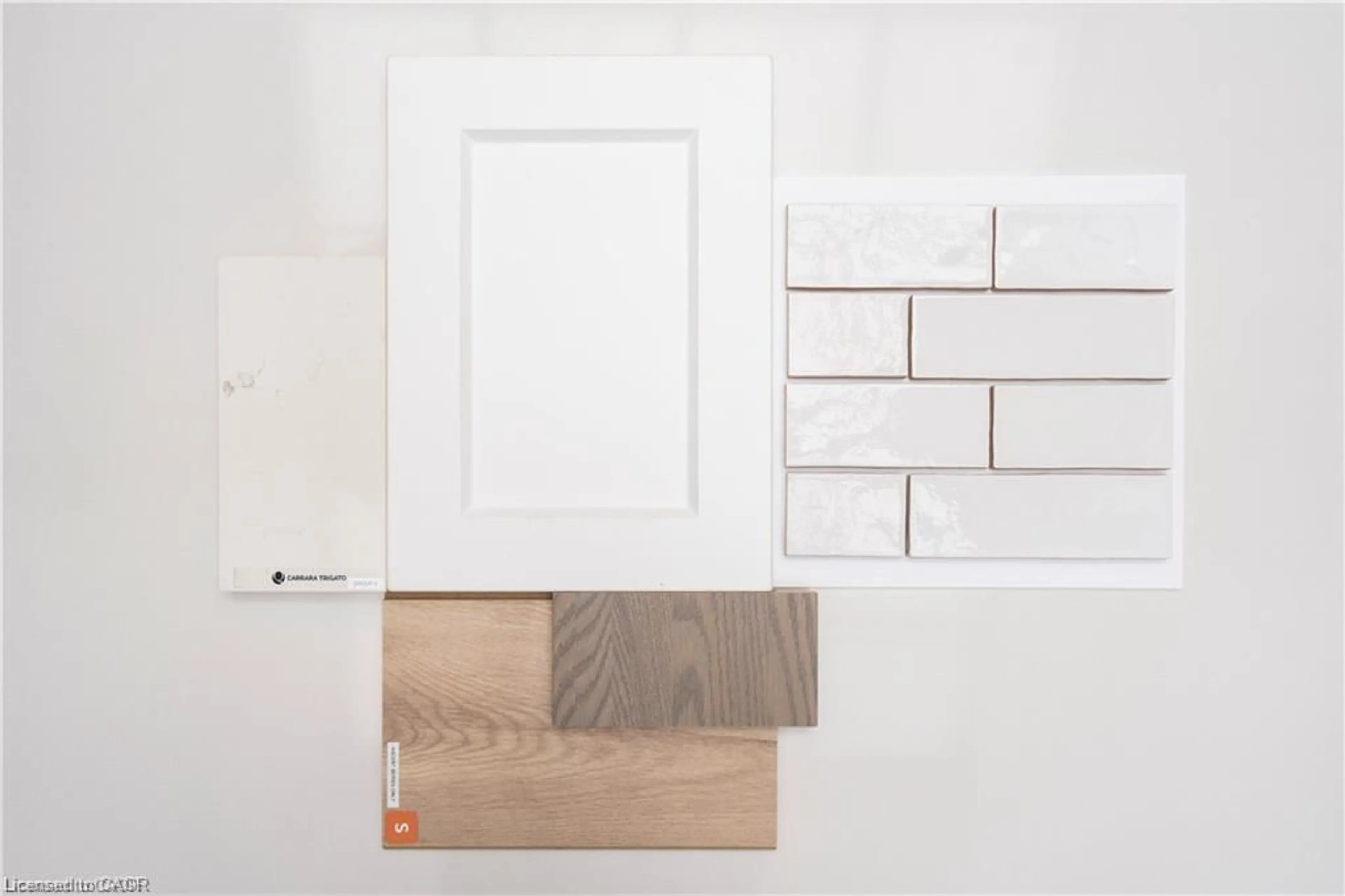 Indoor entryway for 108 Dominique St, Kitchener Ontario N2E 0J9