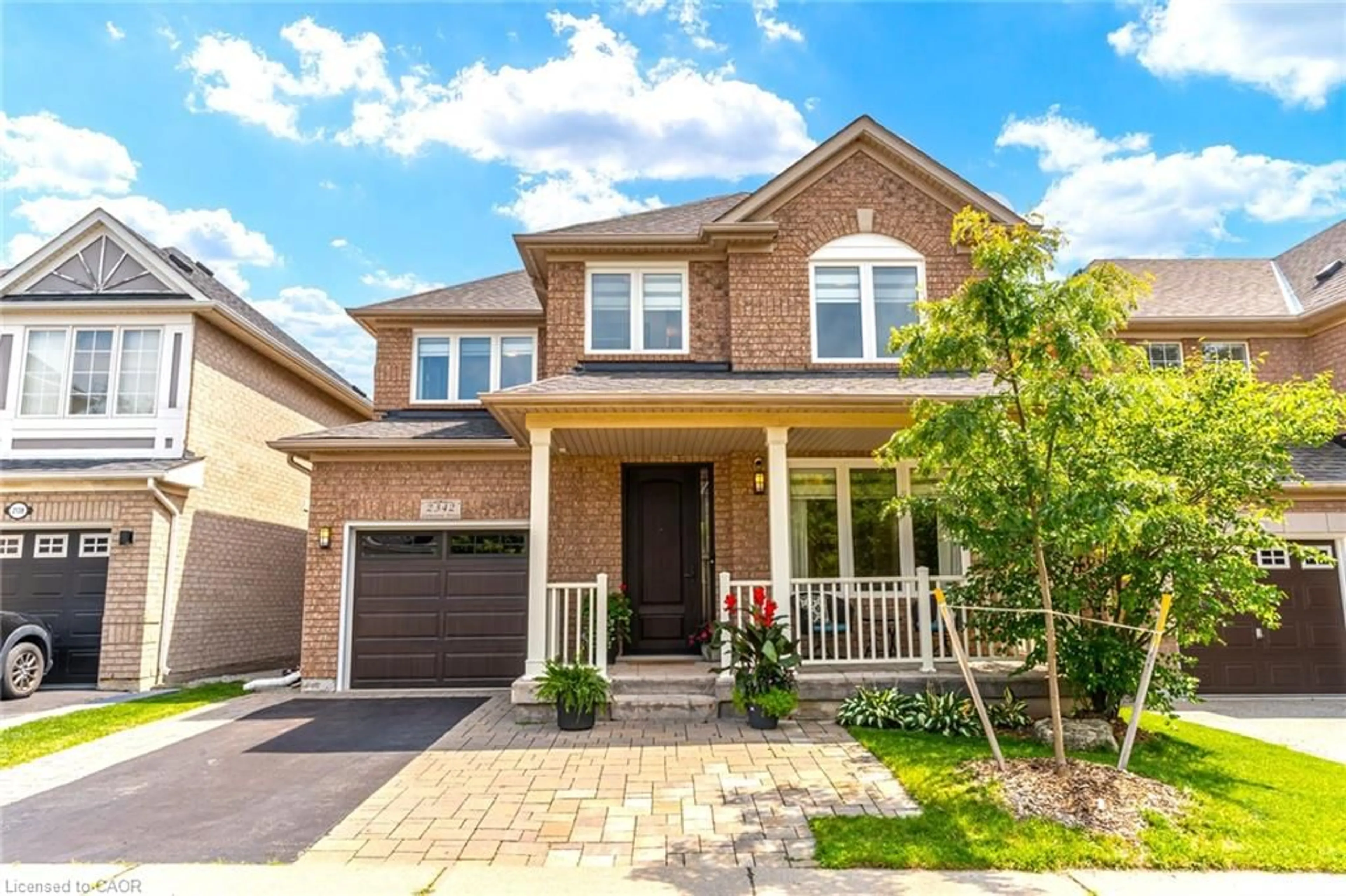Home with brick exterior material, street for 2342 Lionstone Dr, Oakville Ontario L6M 4T4