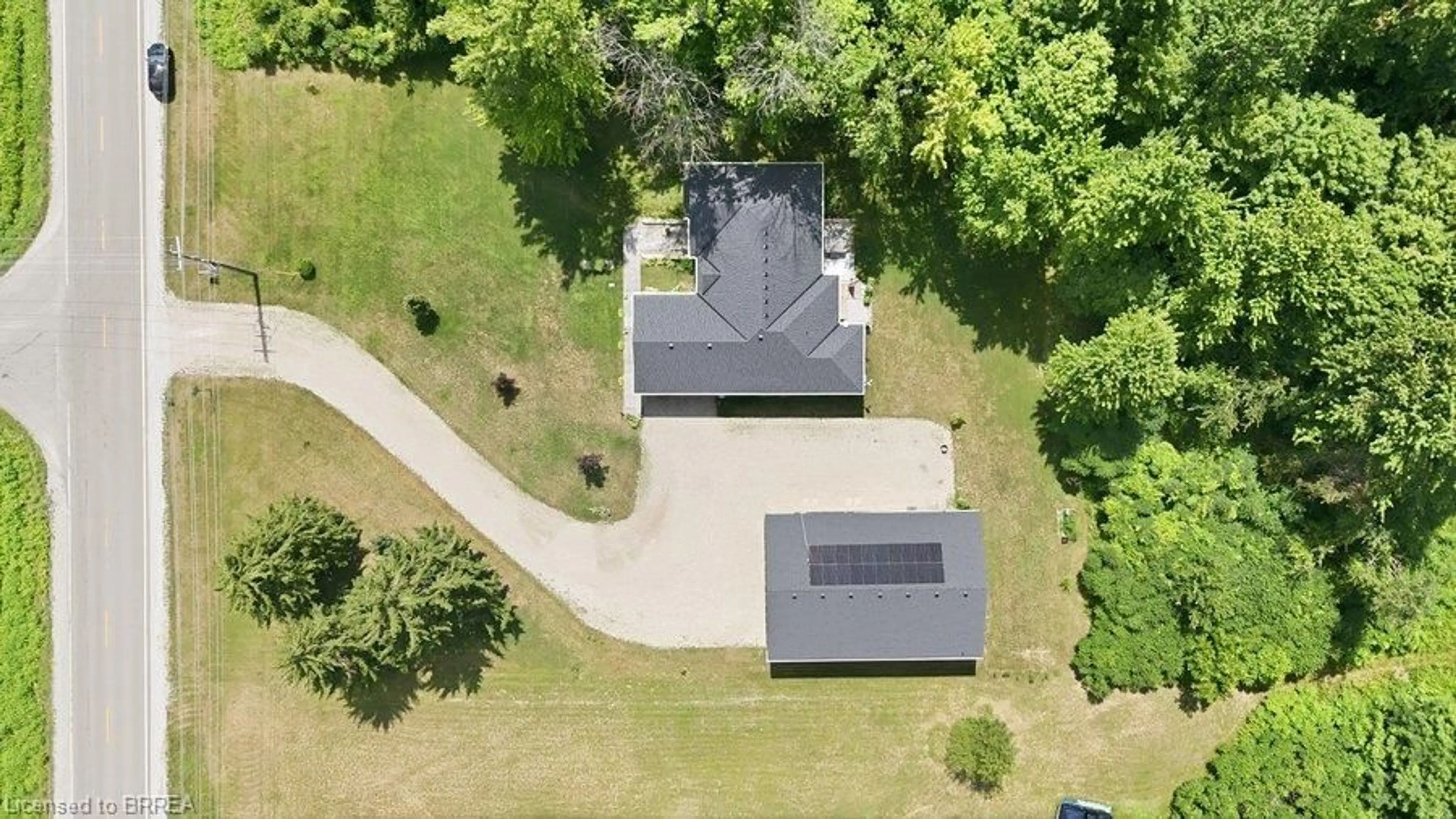 A pic from outside/outdoor area/front of a property/back of a property/a pic from drone, building for 1299 County Road 23, Walsingham Ontario N0E 1G0