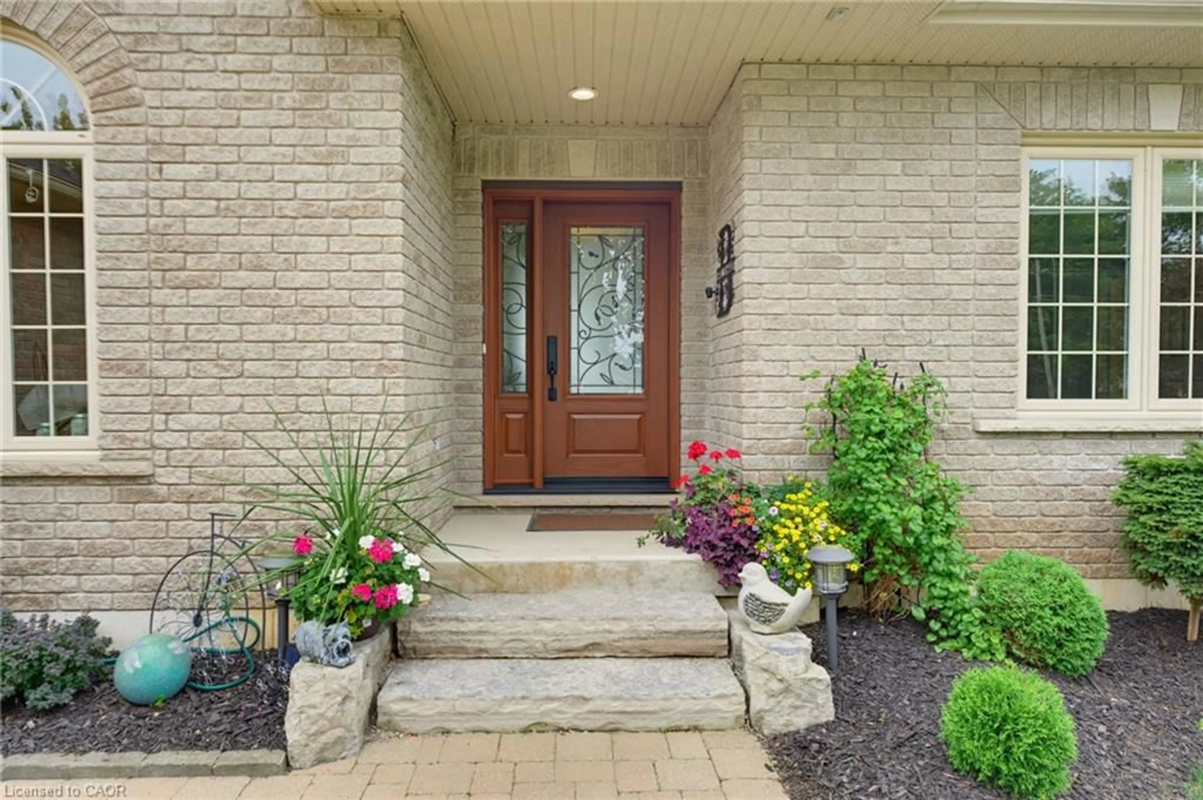 Indoor entryway for 177 Highway 53, Cathcart Ontario N0E 1B0