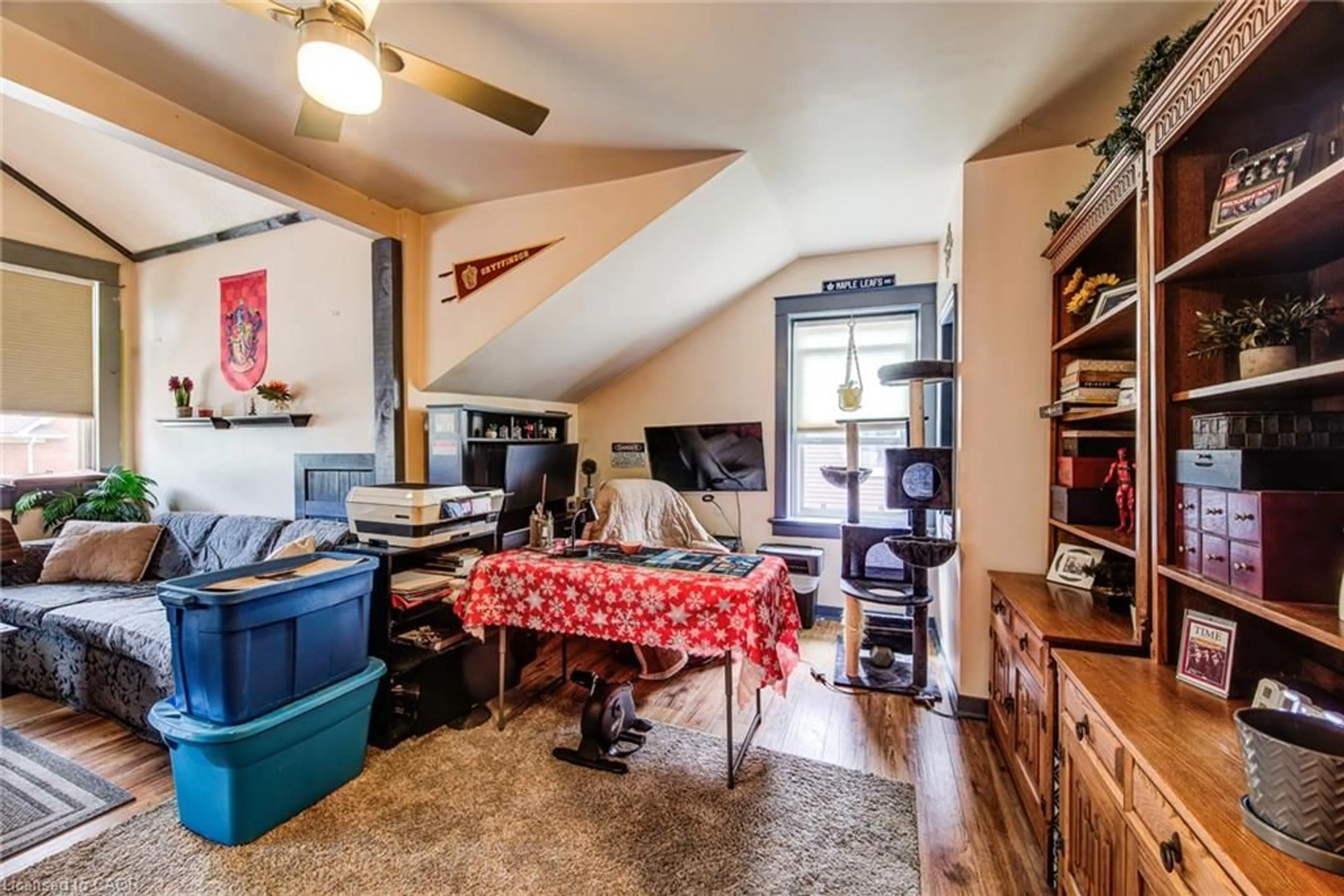 A pic of a room for 24 Hohner Ave, Kitchener Ontario N2H 2V4