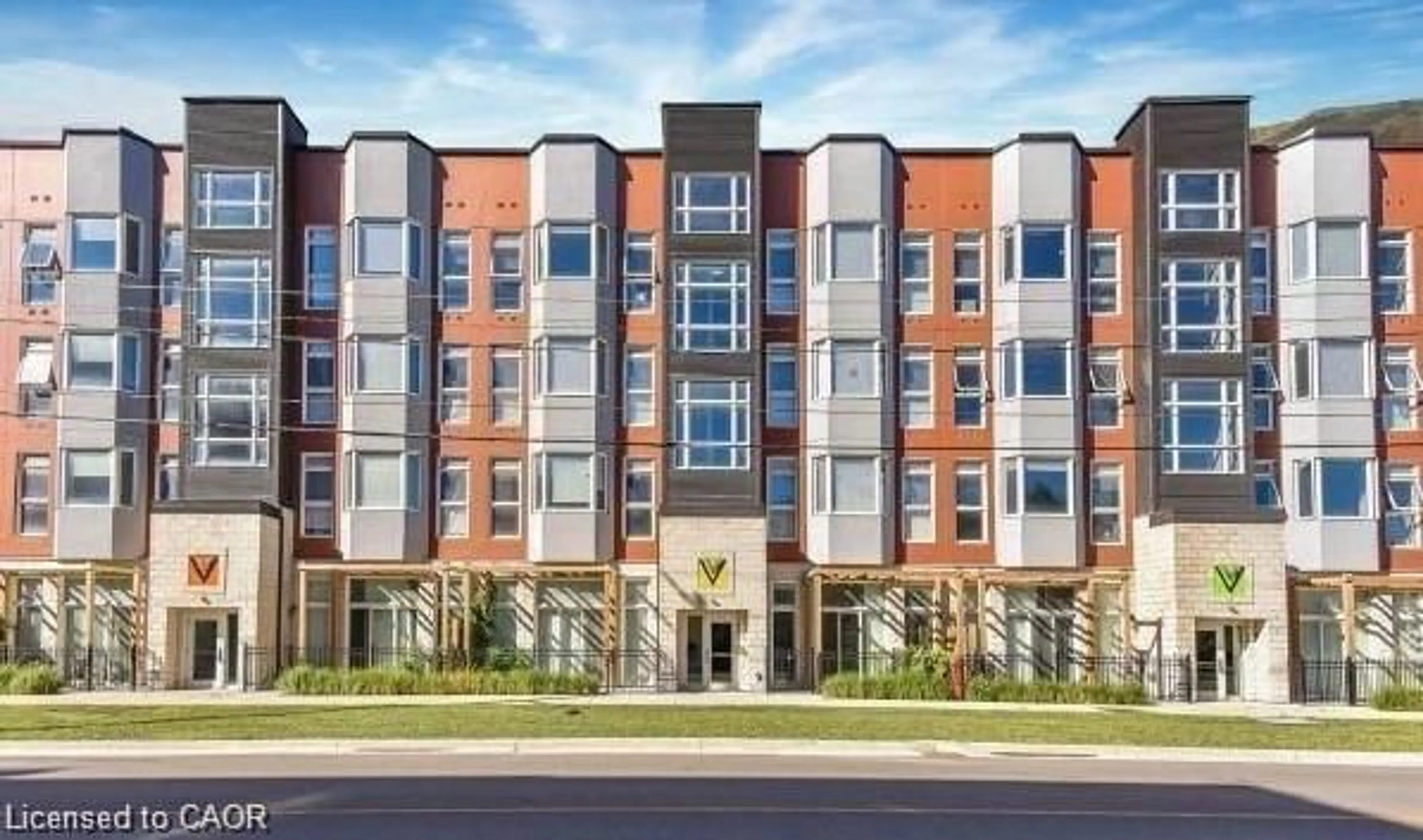Home with brick exterior material, building for 253 Albert St #408, Waterloo Ontario N2L 0G3