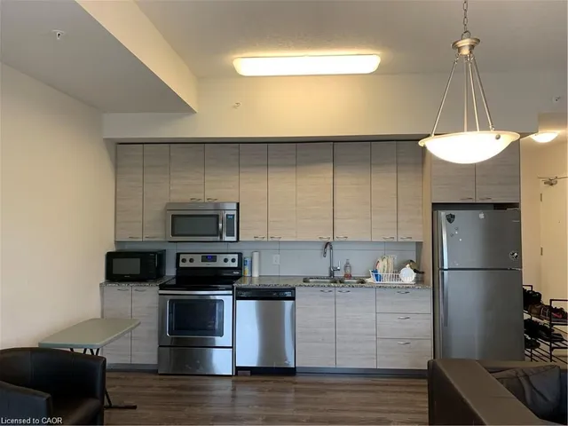253 Albert St #408, Waterloo 3
