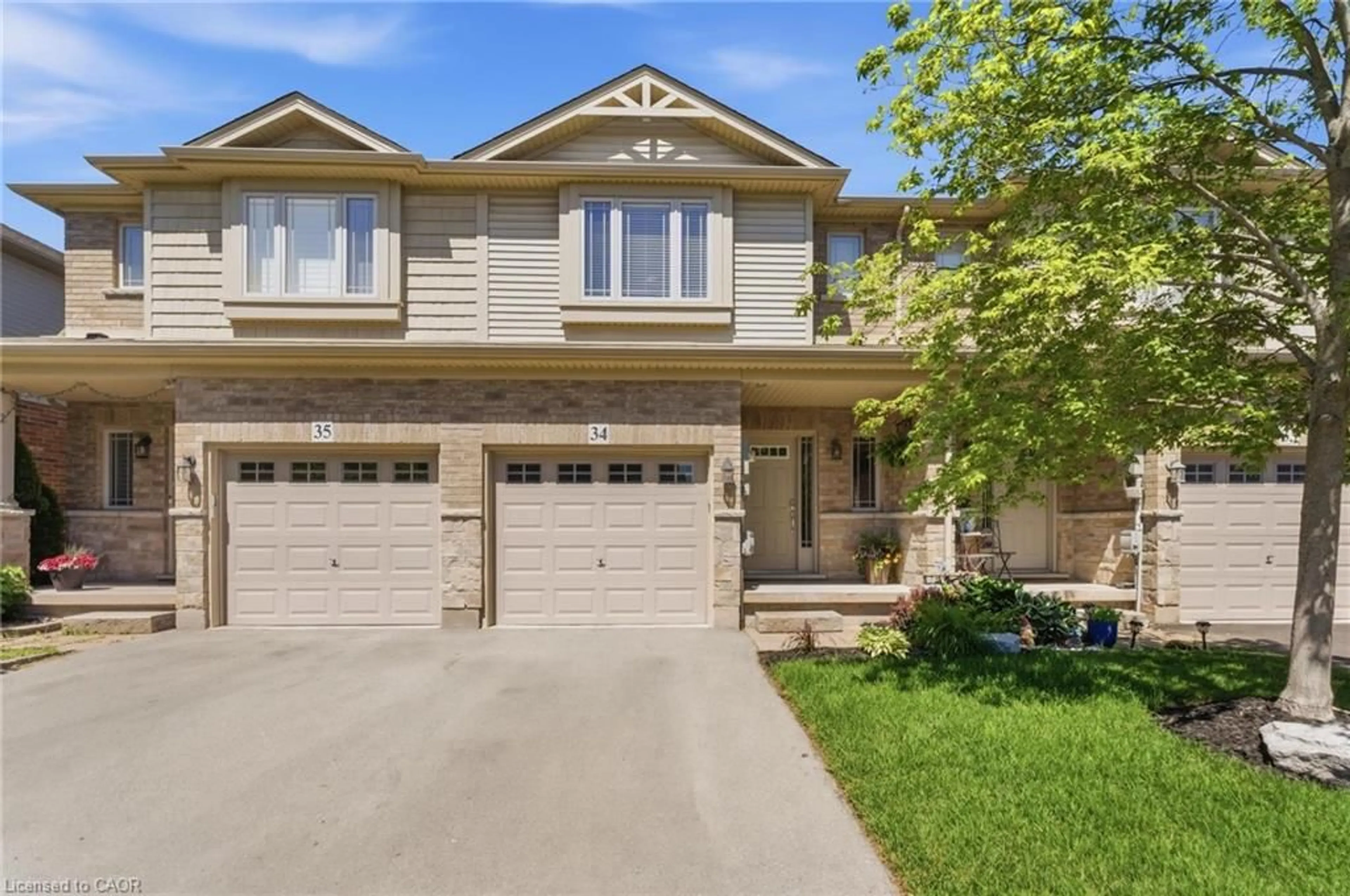 Home with brick exterior material, street for 6 Chestnut Dr #34, Grimsby Ontario L3M 0C4