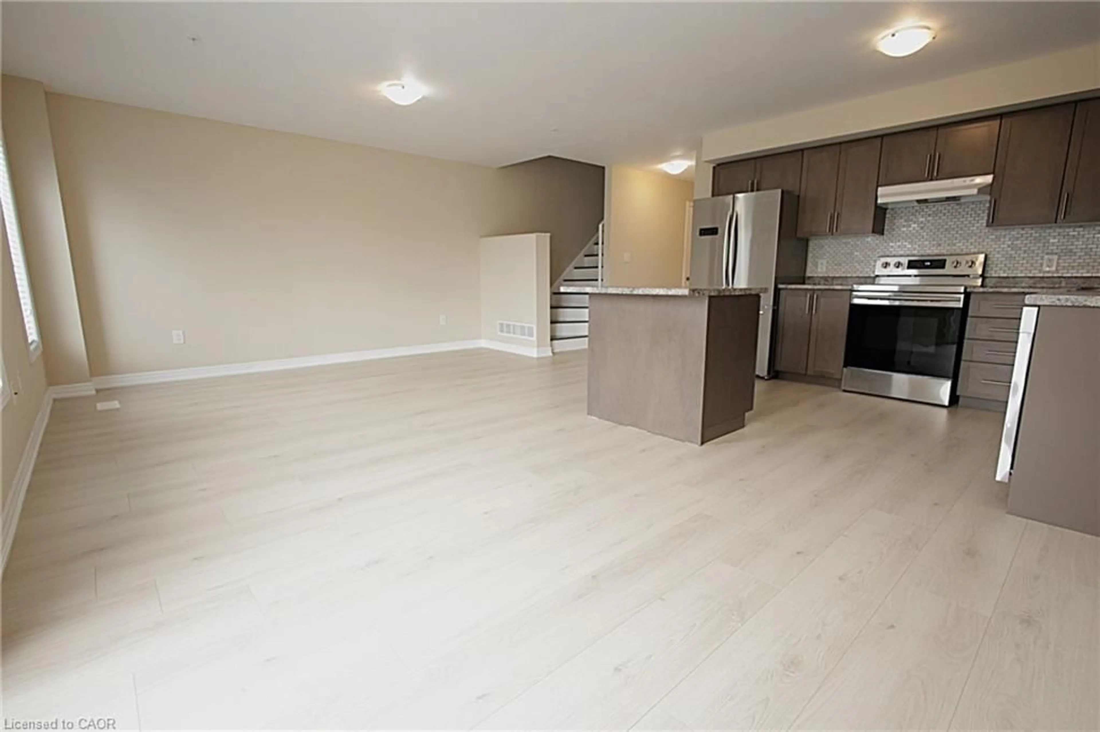 A pic of a room for 60 Canterbury Dr #25, St. Catharines Ontario L2P 0E7