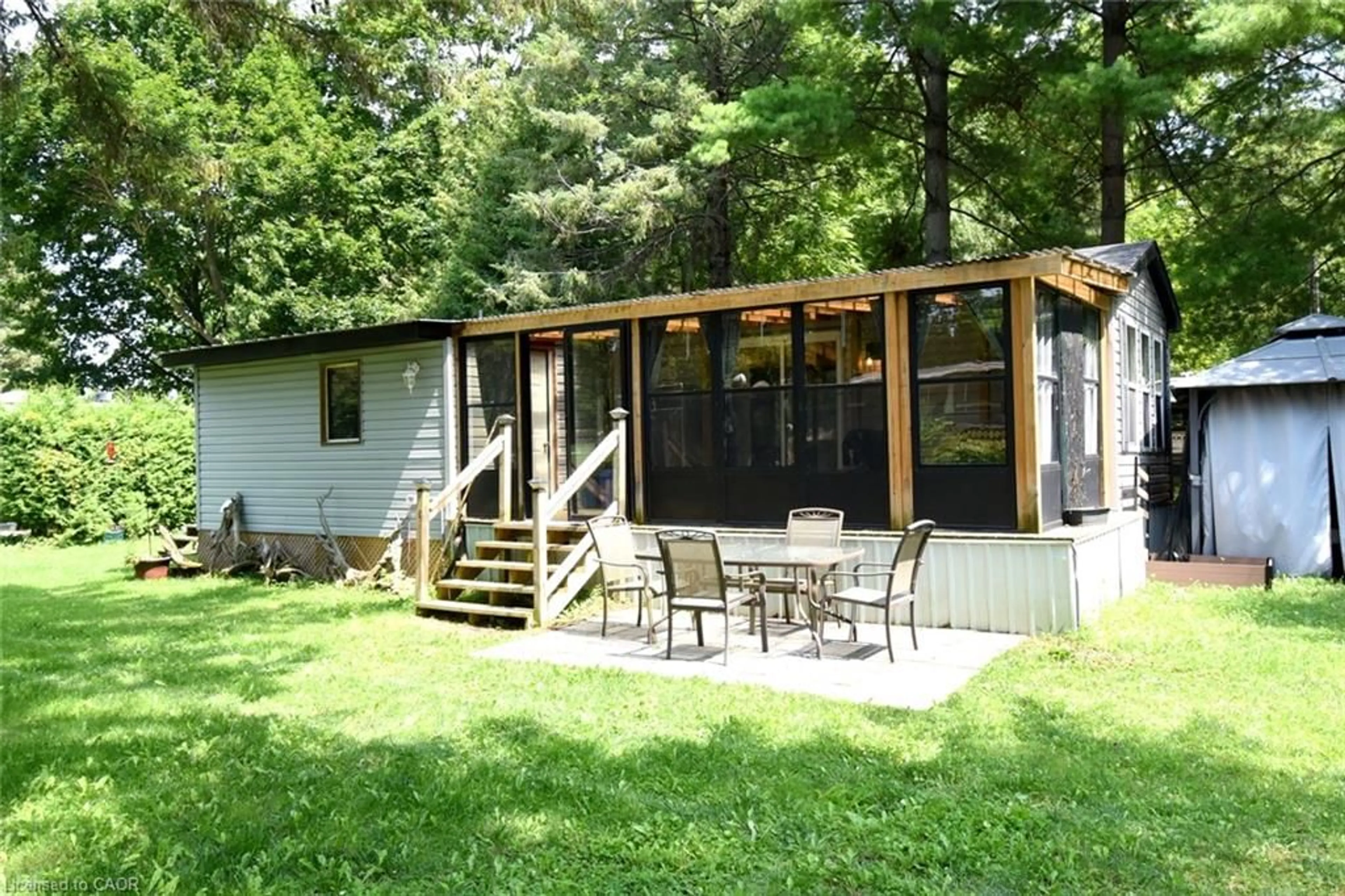 Patio, water/lake/river/ocean view for 1218 8th Concession Rd #60 Snob Hill, Flamborough Ontario N0B 2J0