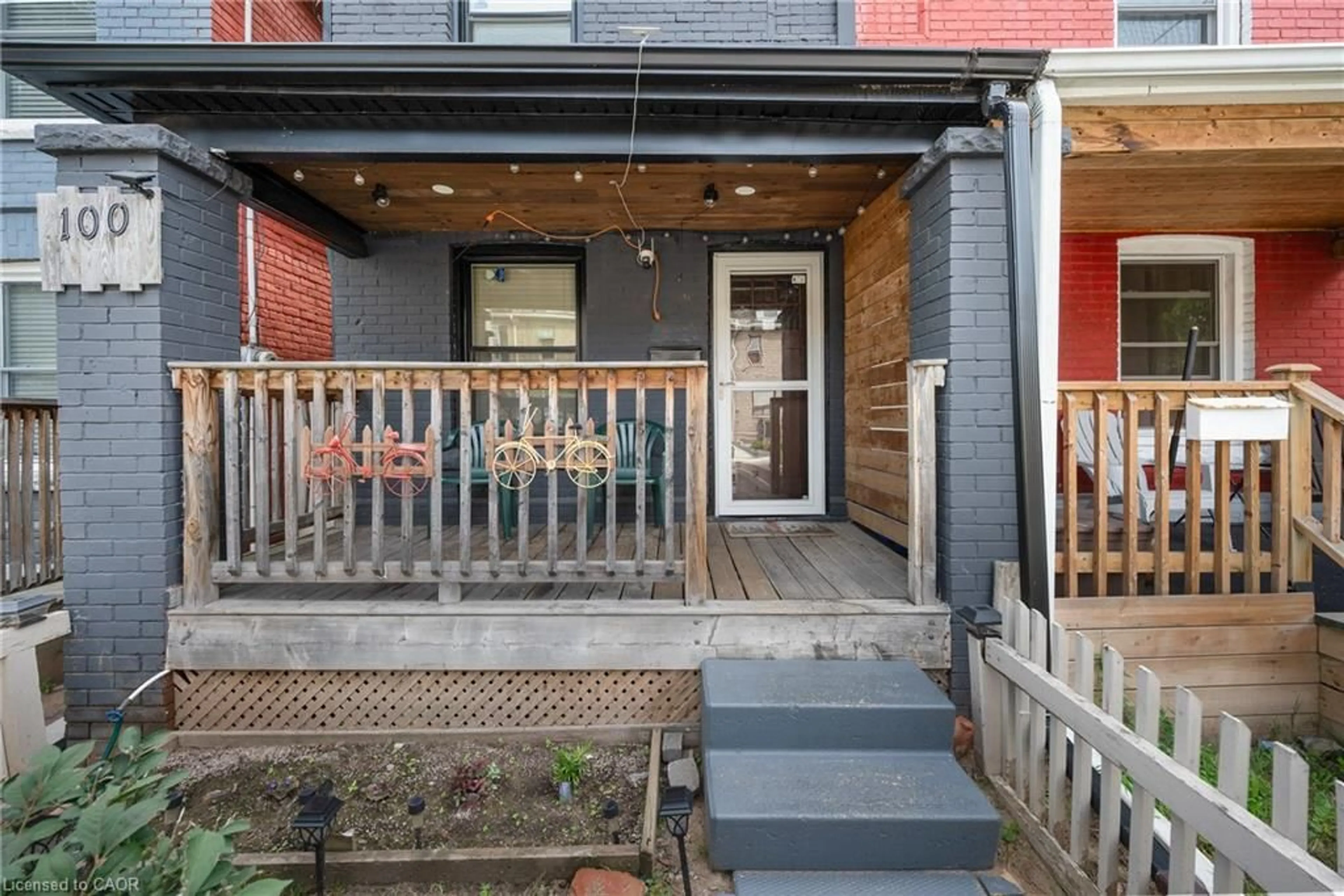 Unknown for 100 Gibson Ave, Hamilton Ontario L8L 6J8
