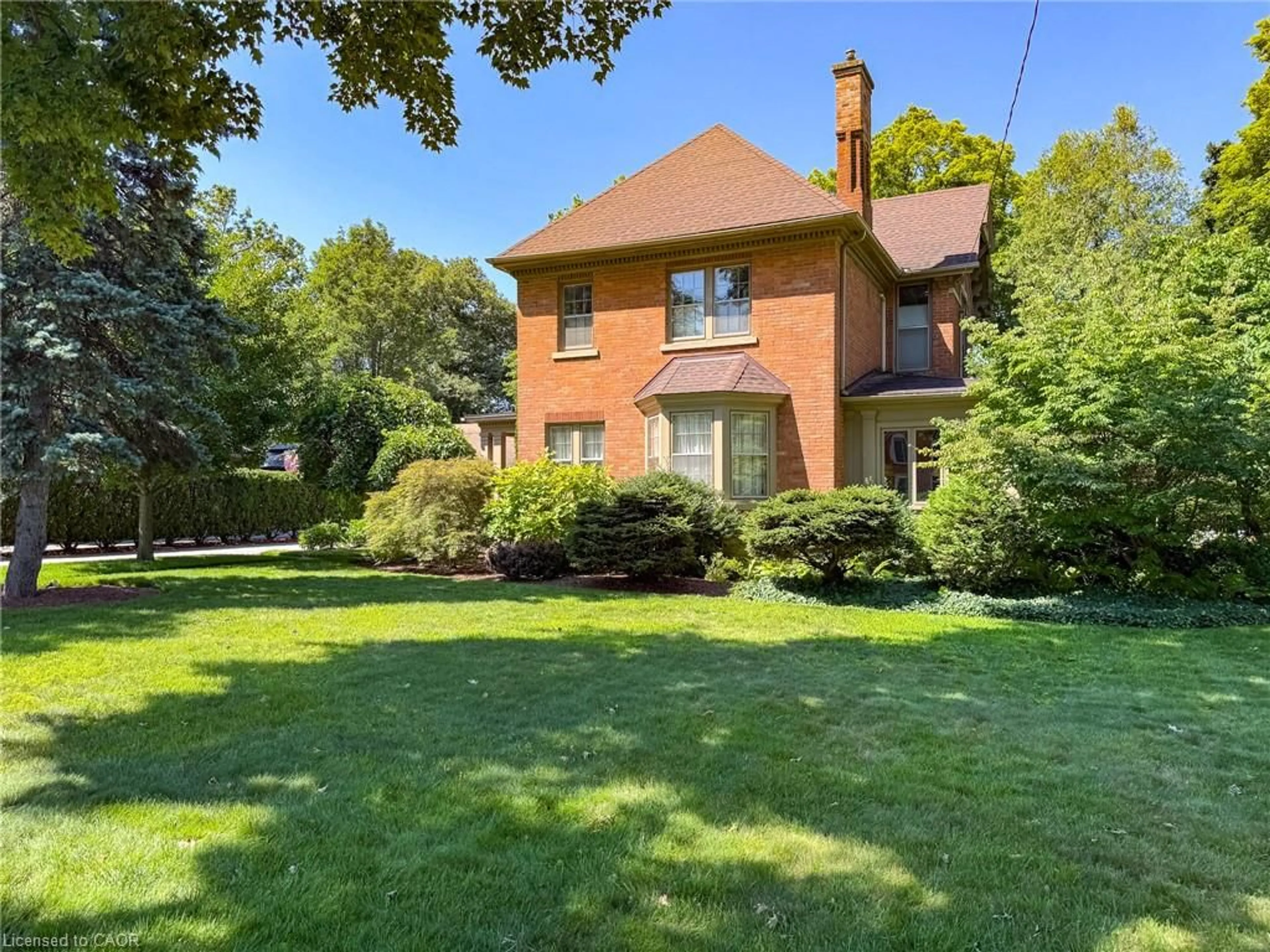 Home with brick exterior material, street for 138 St. James St, Waterford Ontario N0E 1Y0