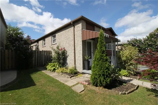 35 Garden Cres, Hamilton 3