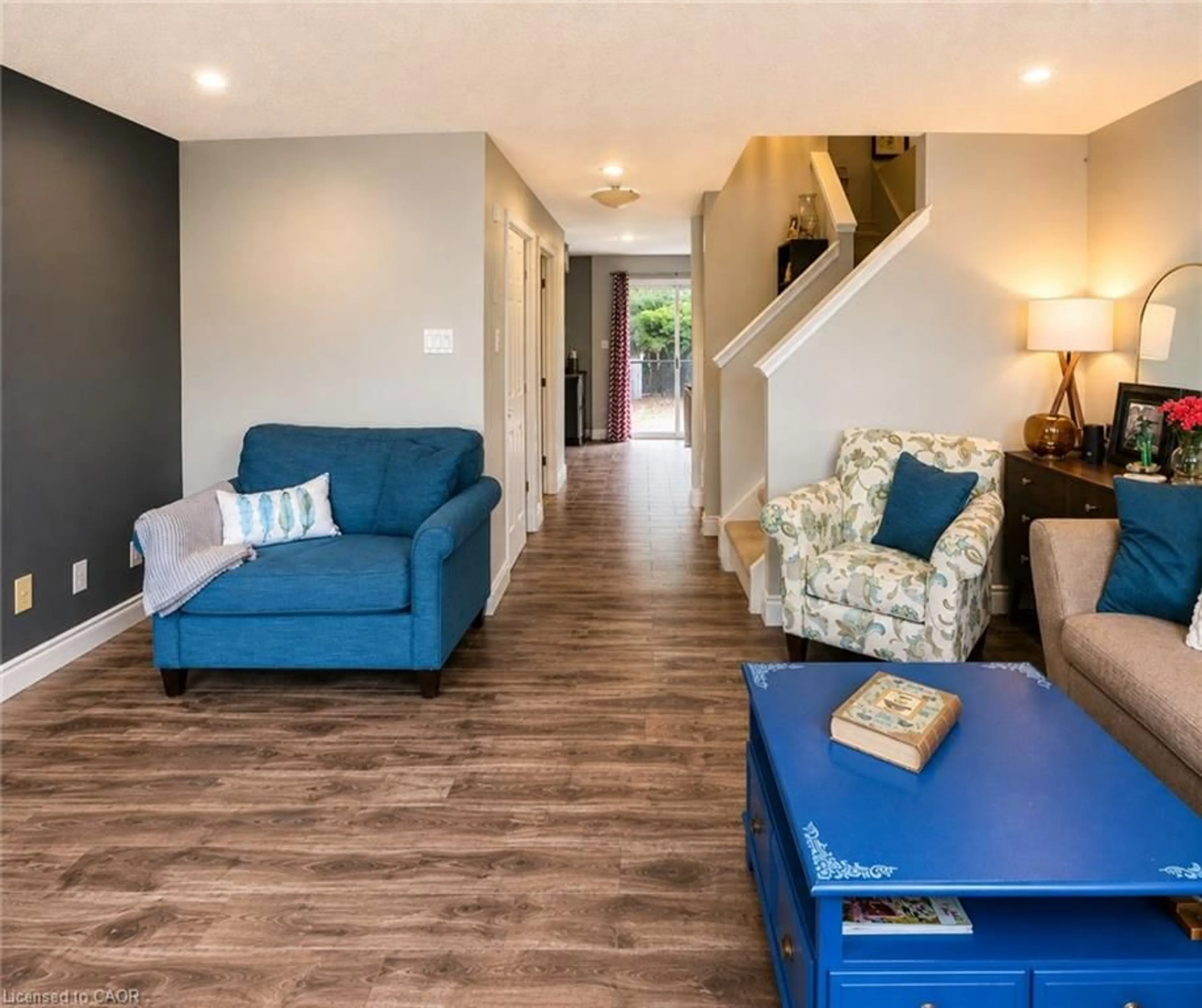 Living room with furniture, unknown for 38 Tudor St, Kitchener Ontario N2R 1W4