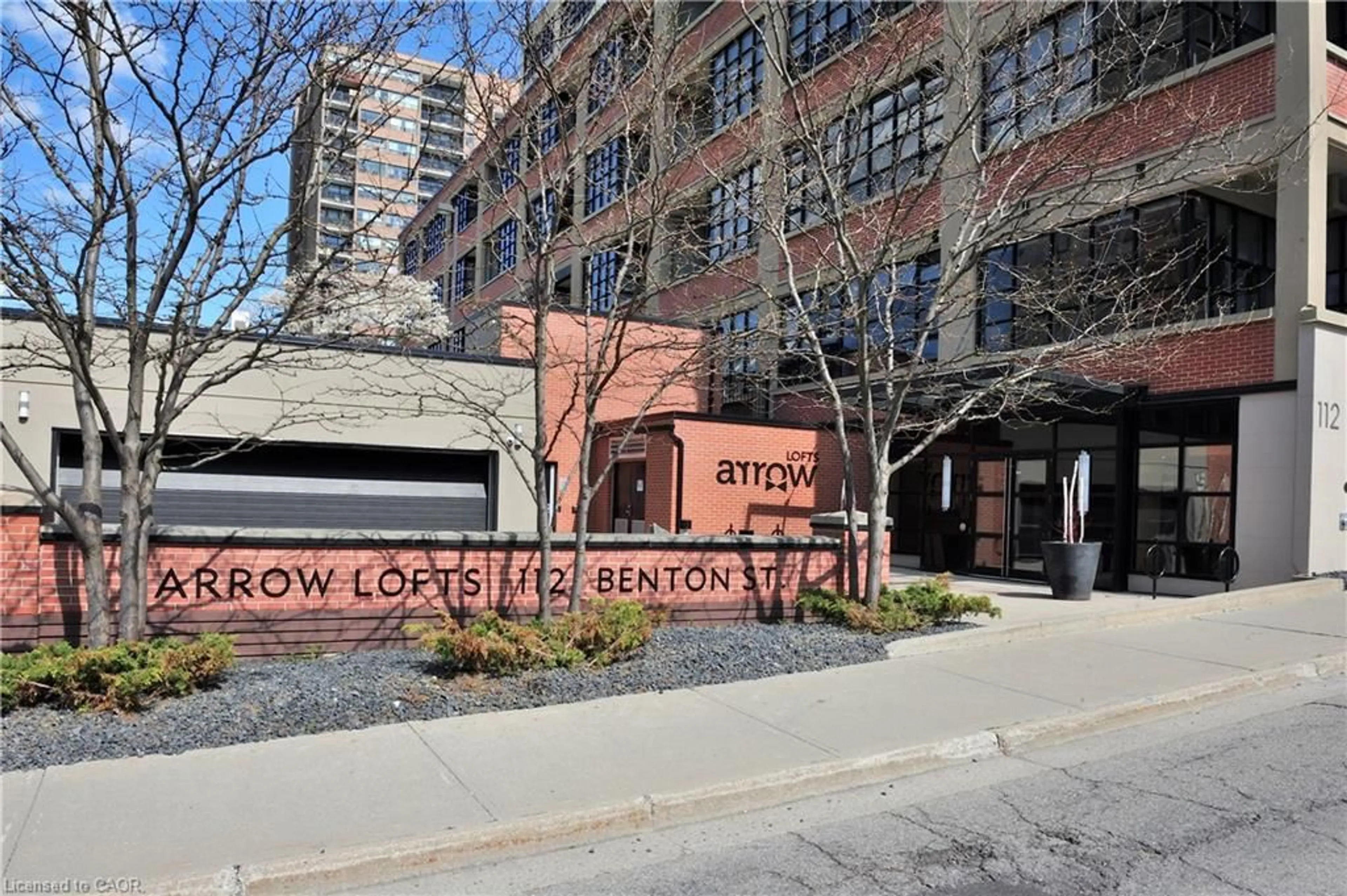 Unknown for 112 Benton St #324, Kitchener Ontario N2G 3H6