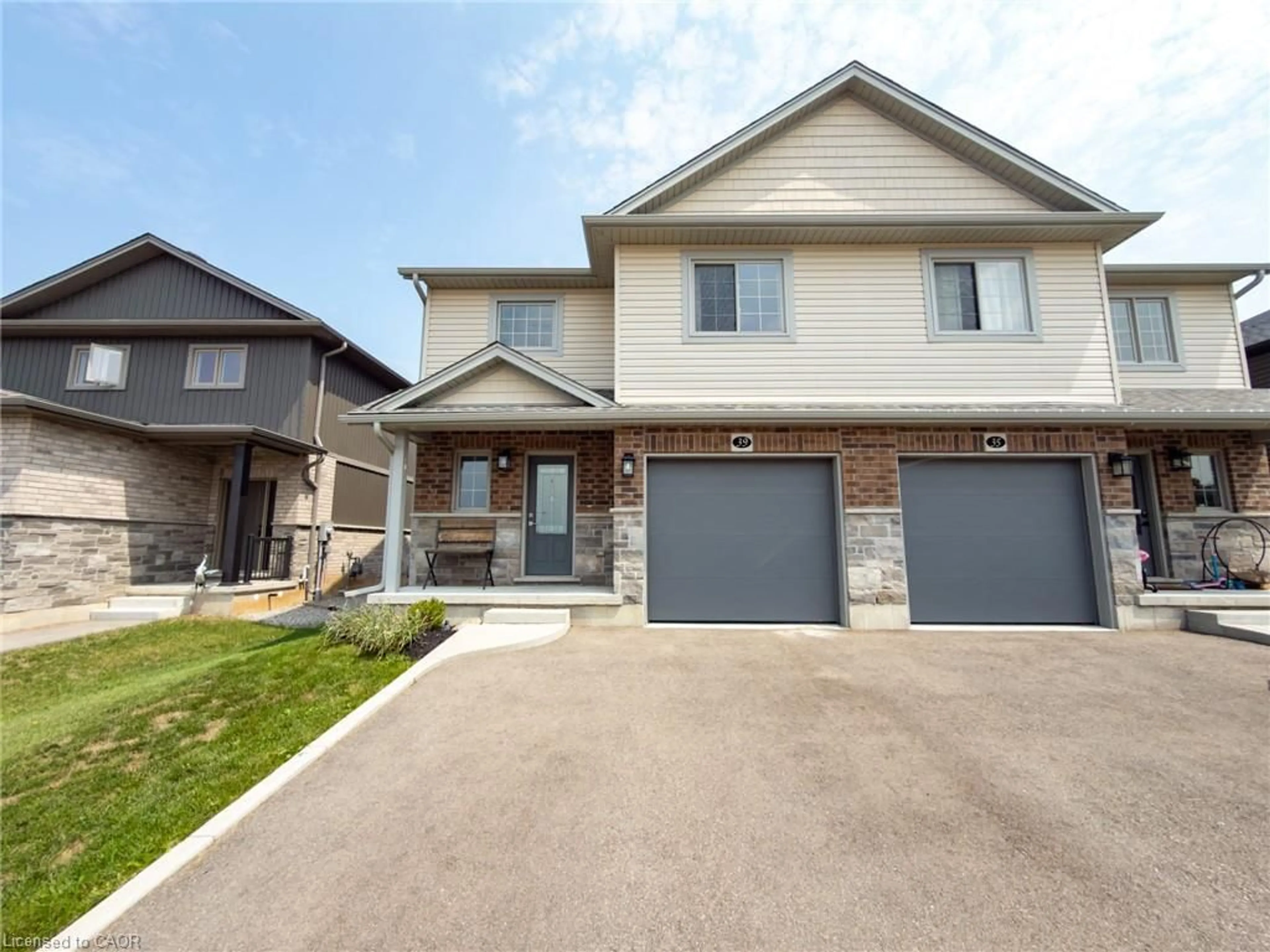 Home with brick exterior material, street for 39 Amber St, Waterford Ontario N0E 1Y0