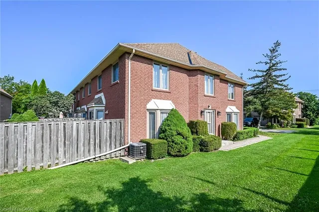 502 Barton St #45, Stoney Creek 5