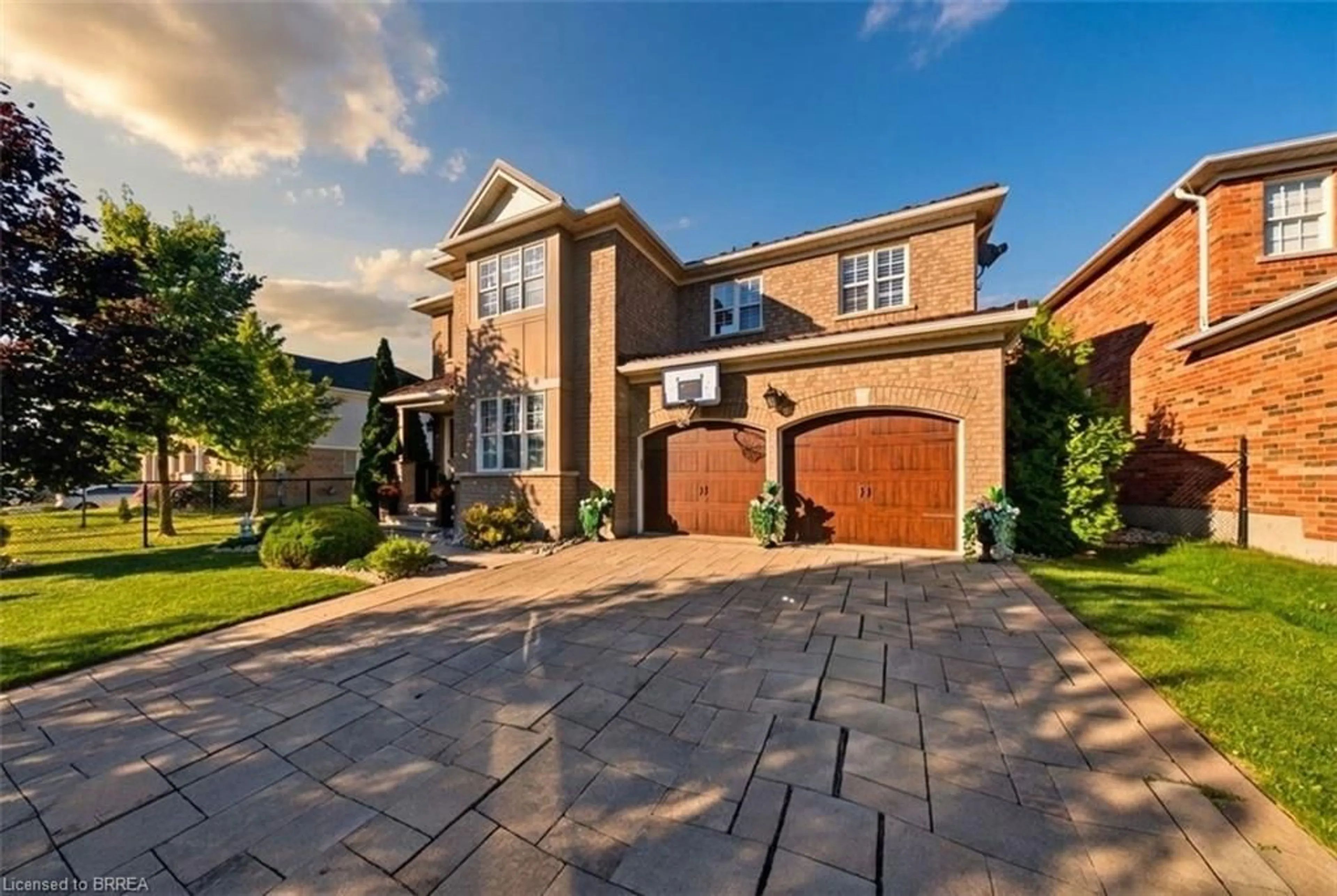 Home with brick exterior material, street for 75 Hunter Way, Brantford Ontario N3T 0A2