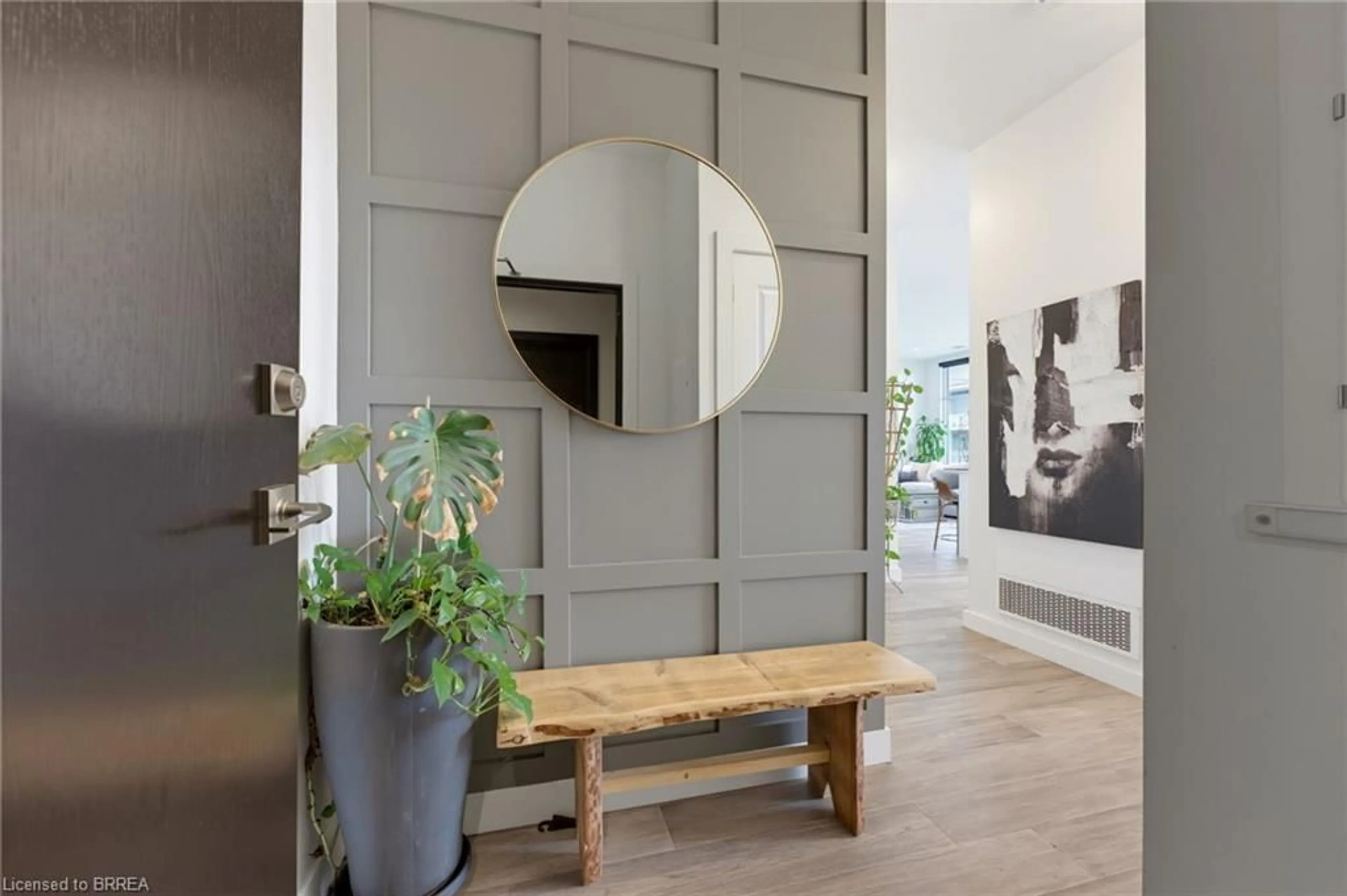 Indoor entryway for 50 Grand Ave #1802, Cambridge Ontario N1S 0C2