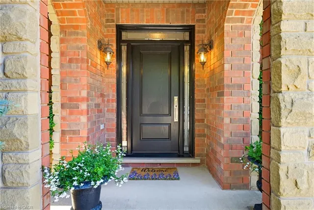 3082 Ingleton Lane, Oakville 5
