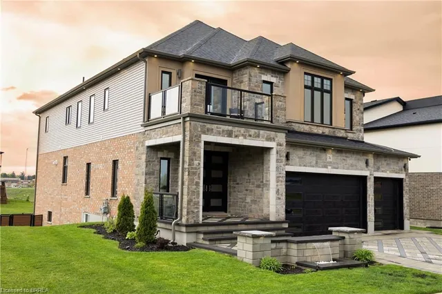 76 Grandville Cir, Paris 3