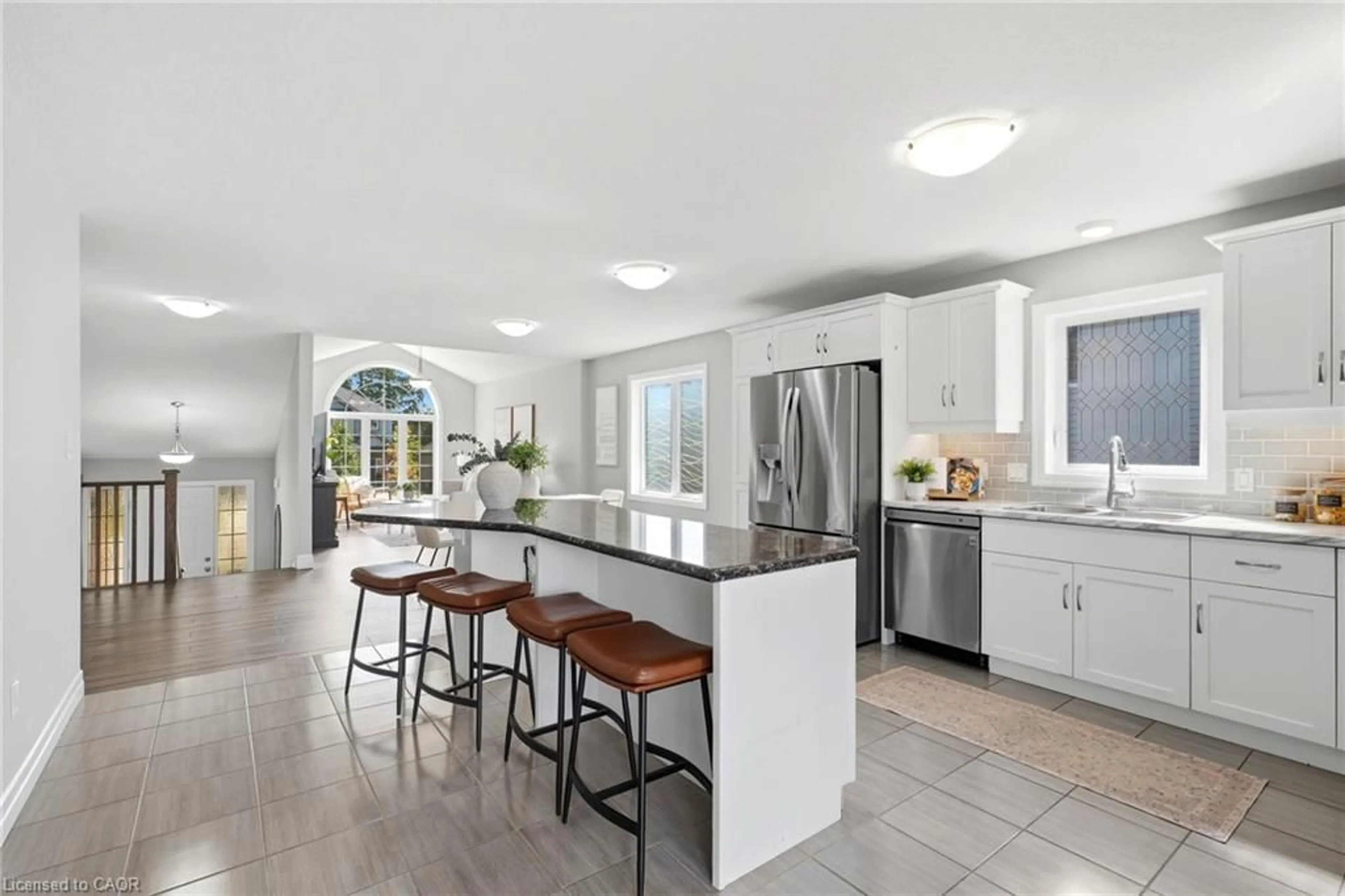 Open concept kitchen, ceramic/tile floor for 146 Jacob St, Tavistock Ontario N0B 2R0