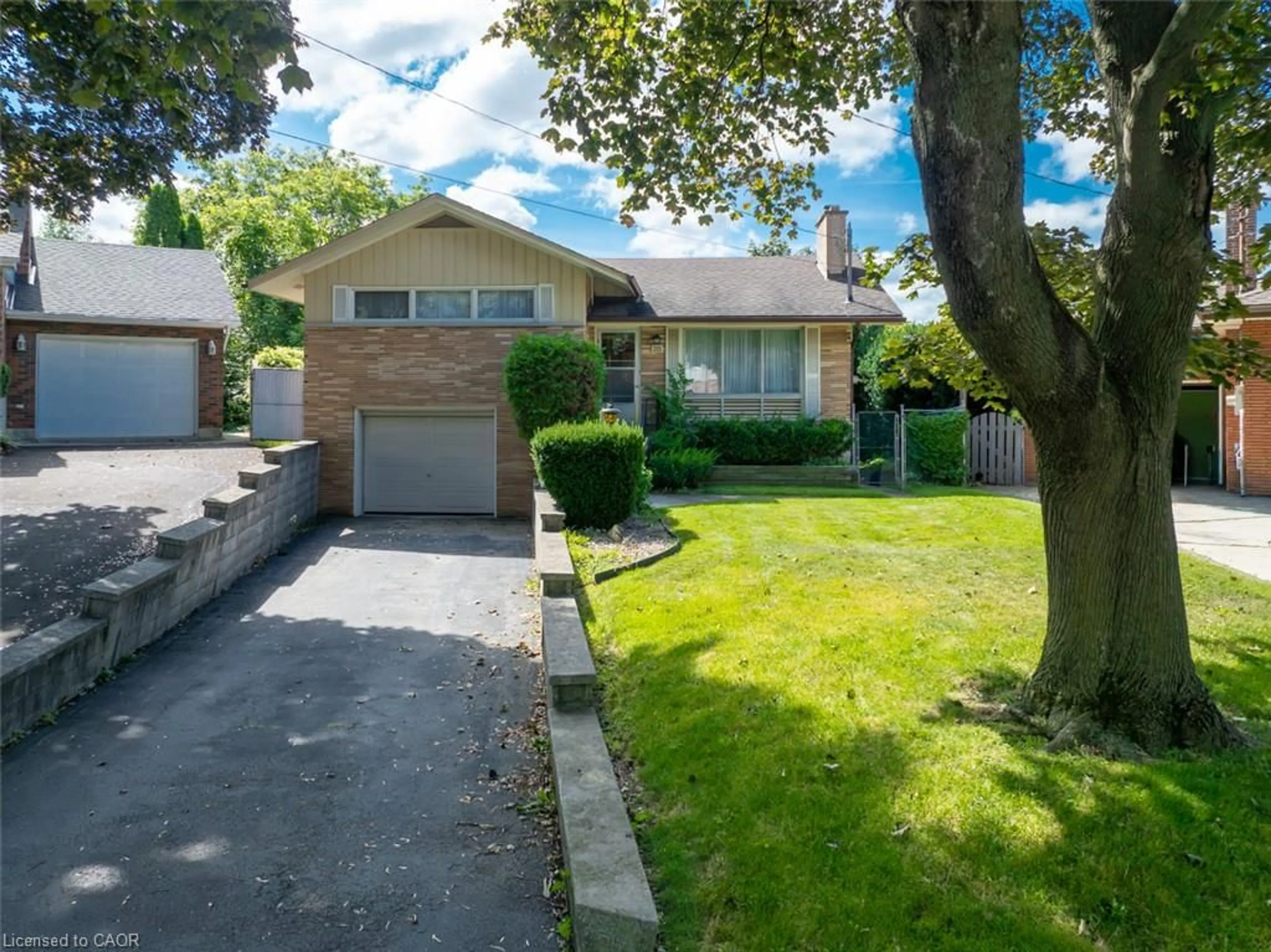 Unknown for 20 Keen Crt, Hamilton Ontario L8T 1W6