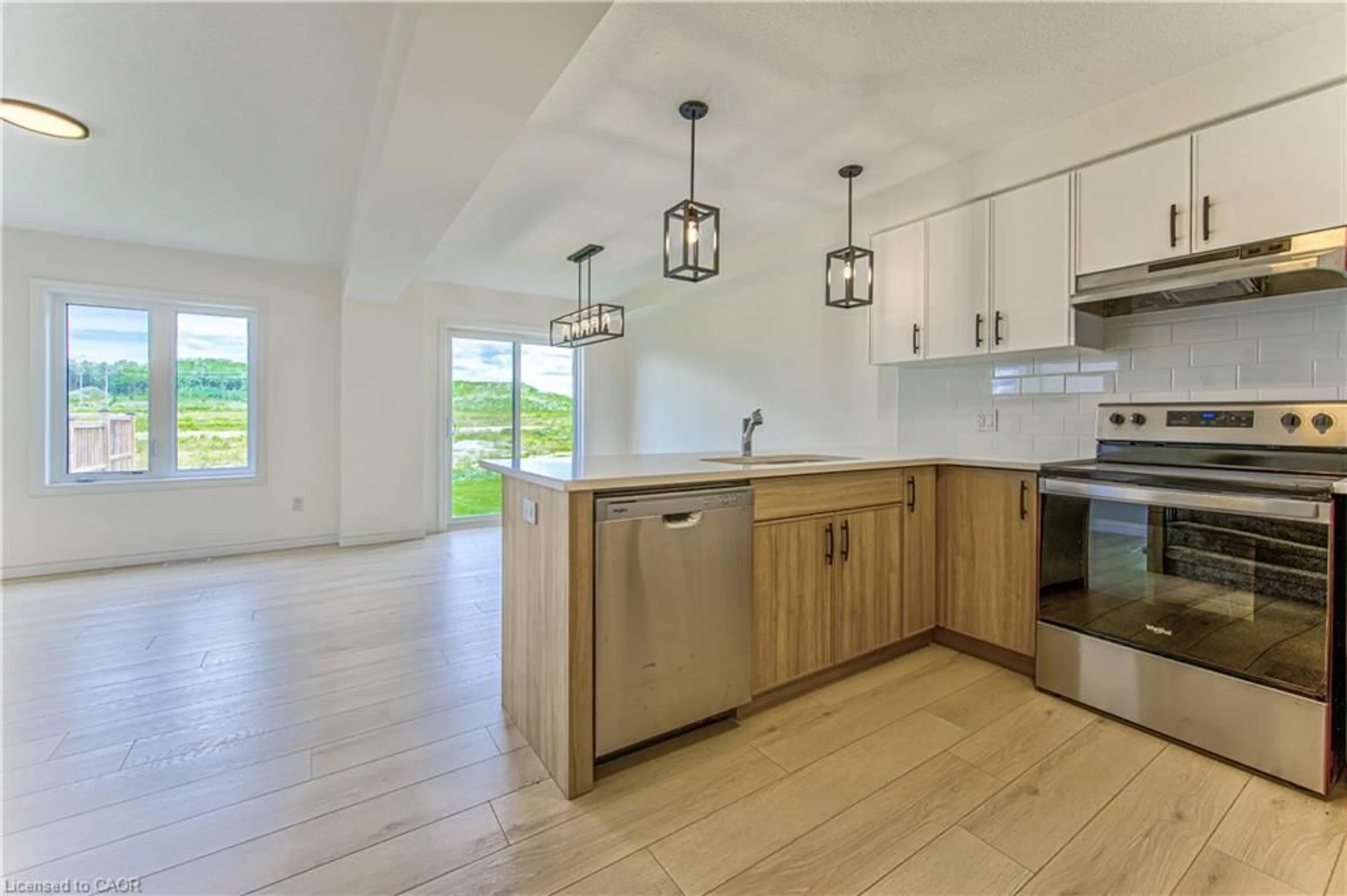 Open concept kitchen, unknown for 87 Elson St, Paris Ontario N3L 0G4