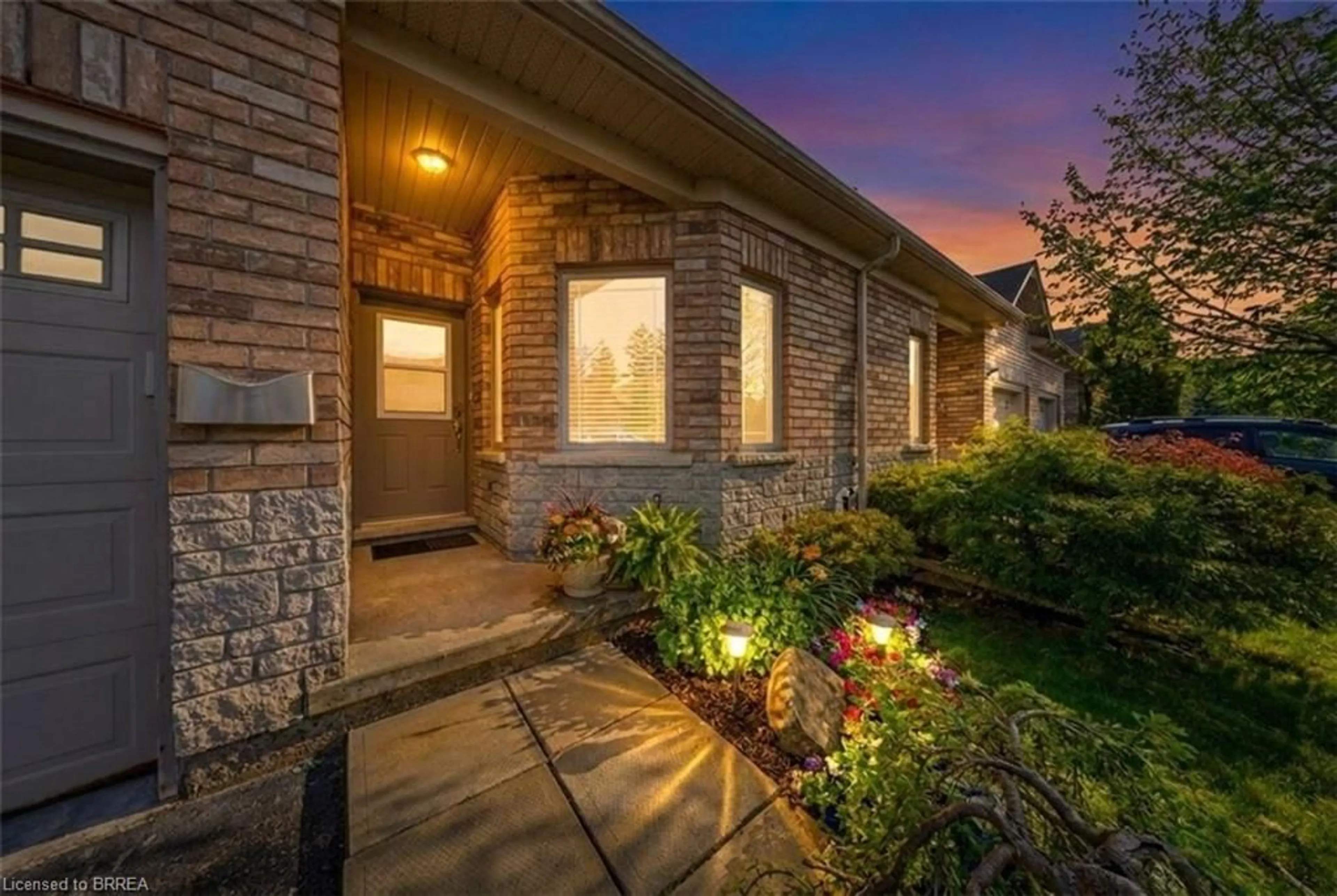 Unknown for 10 Cobblestone Dr #35, Paris Ontario N3L 4G9