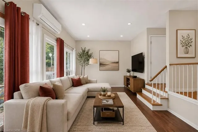 2050 Upper Middle Rd #173, Burlington 4