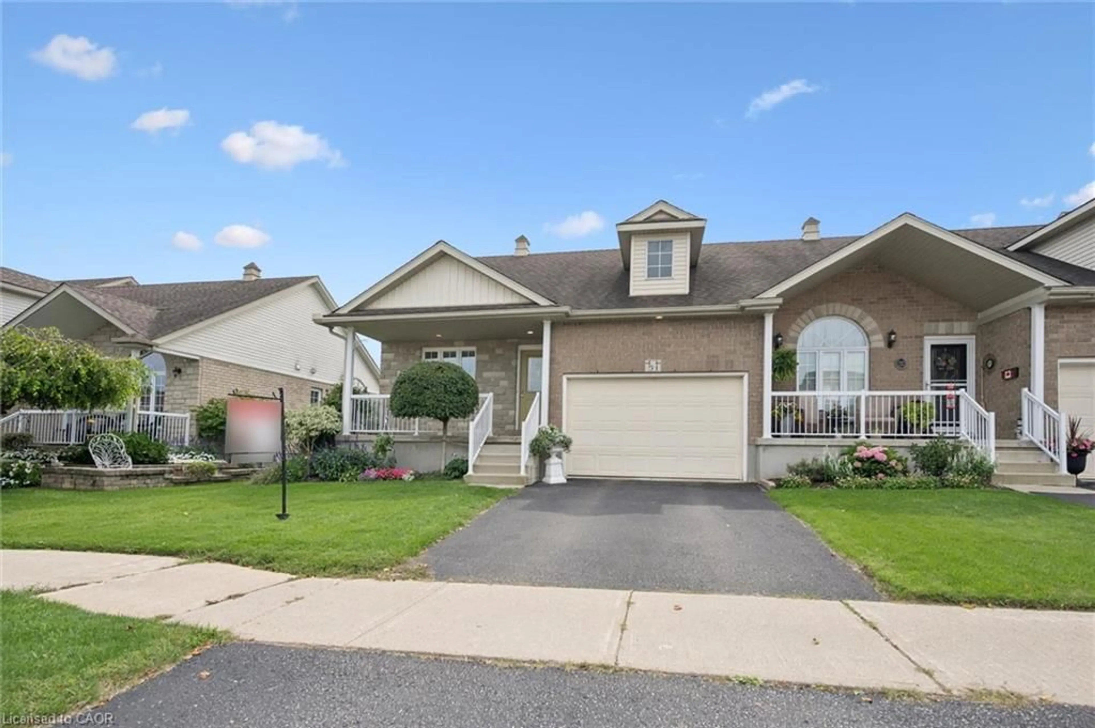 Home with vinyl exterior material, street for 51 Anna St, Elmira Ontario N3B 3N7
