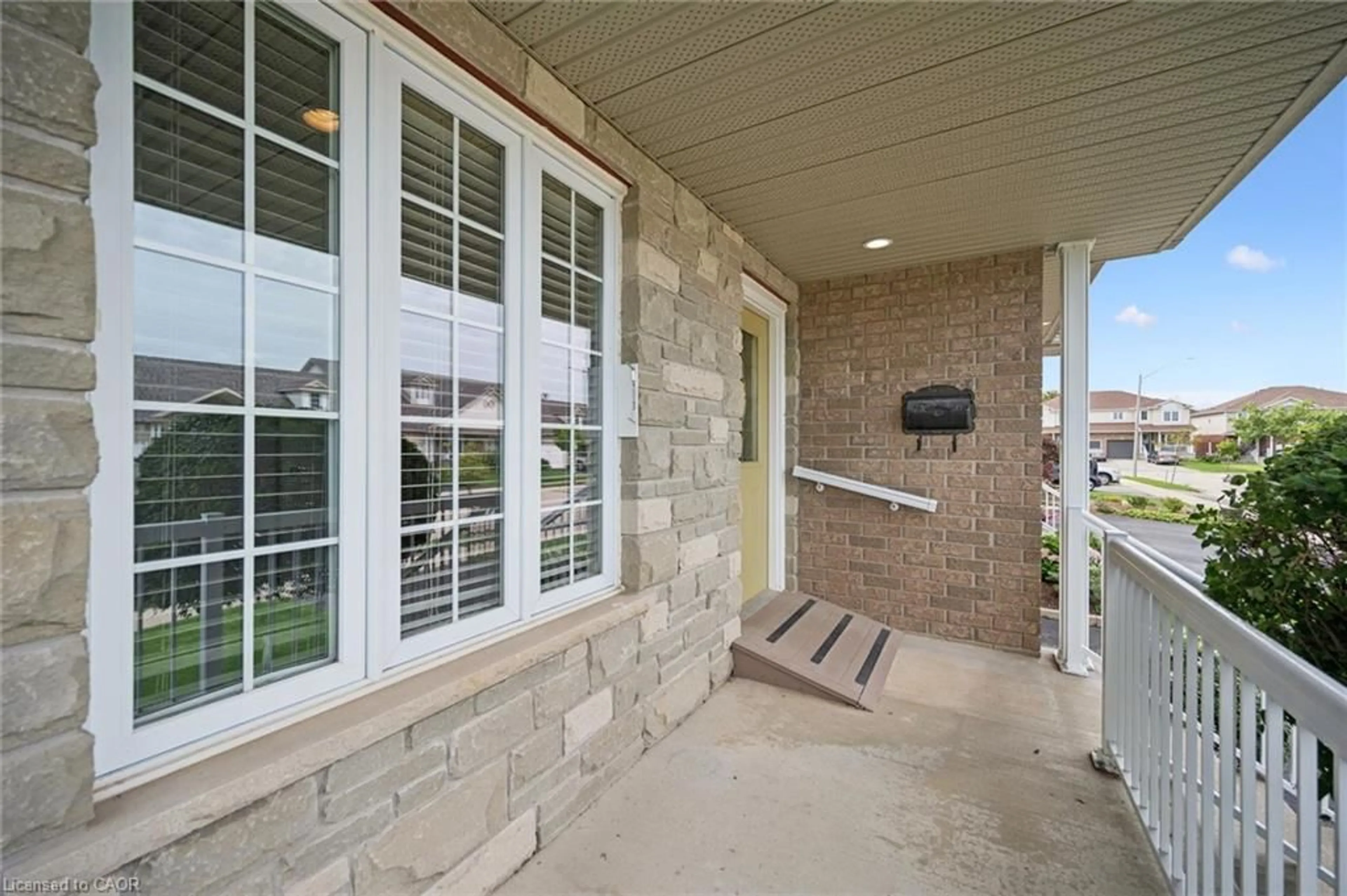 Patio, street for 51 Anna St, Elmira Ontario N3B 3N7