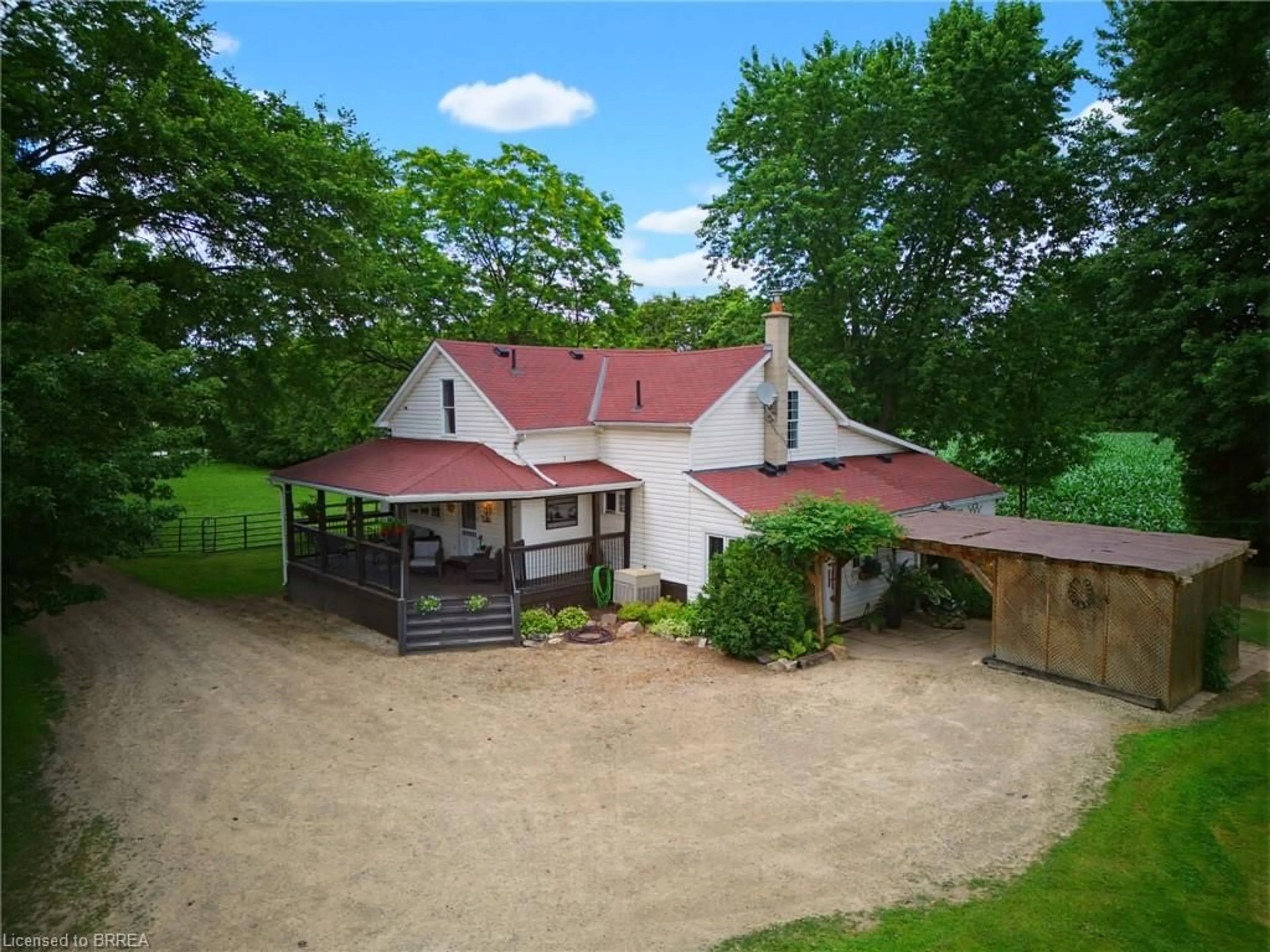 A pic from outside/outdoor area/front of a property/back of a property/a pic from drone, building for 87 Norwich Rd, Scotland Ontario N0E 1R0