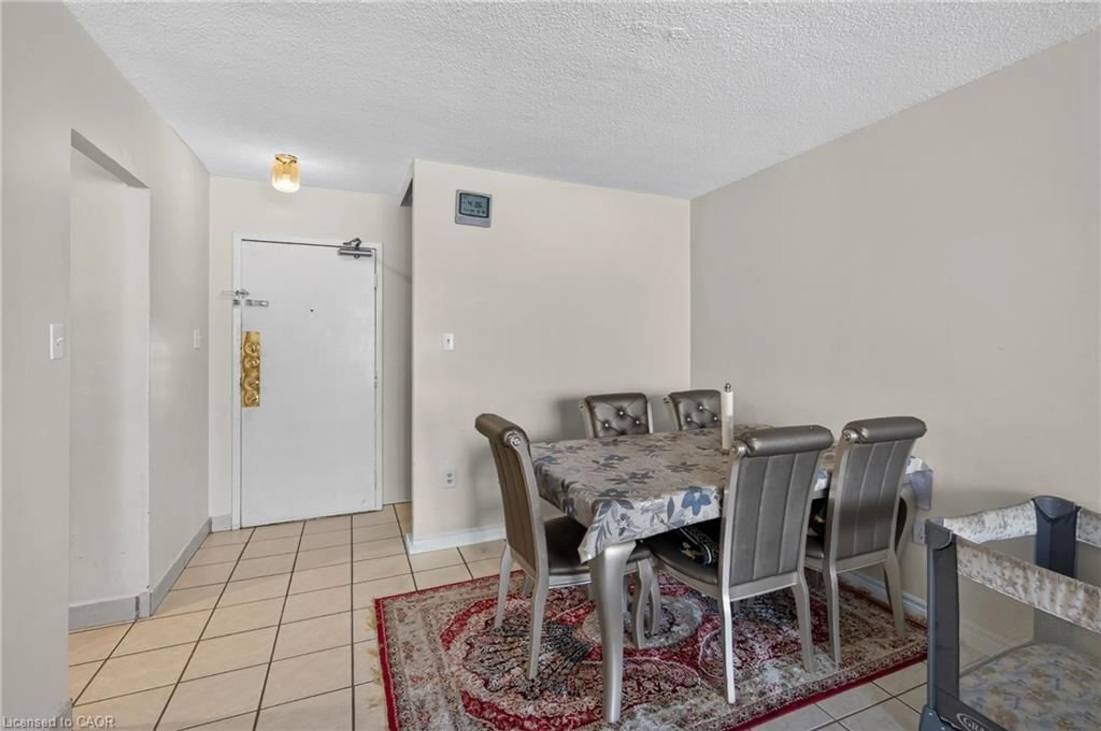 Dining room, unknown for 370 Dixon Rd #912, Etobicoke Ontario M9R 1T2