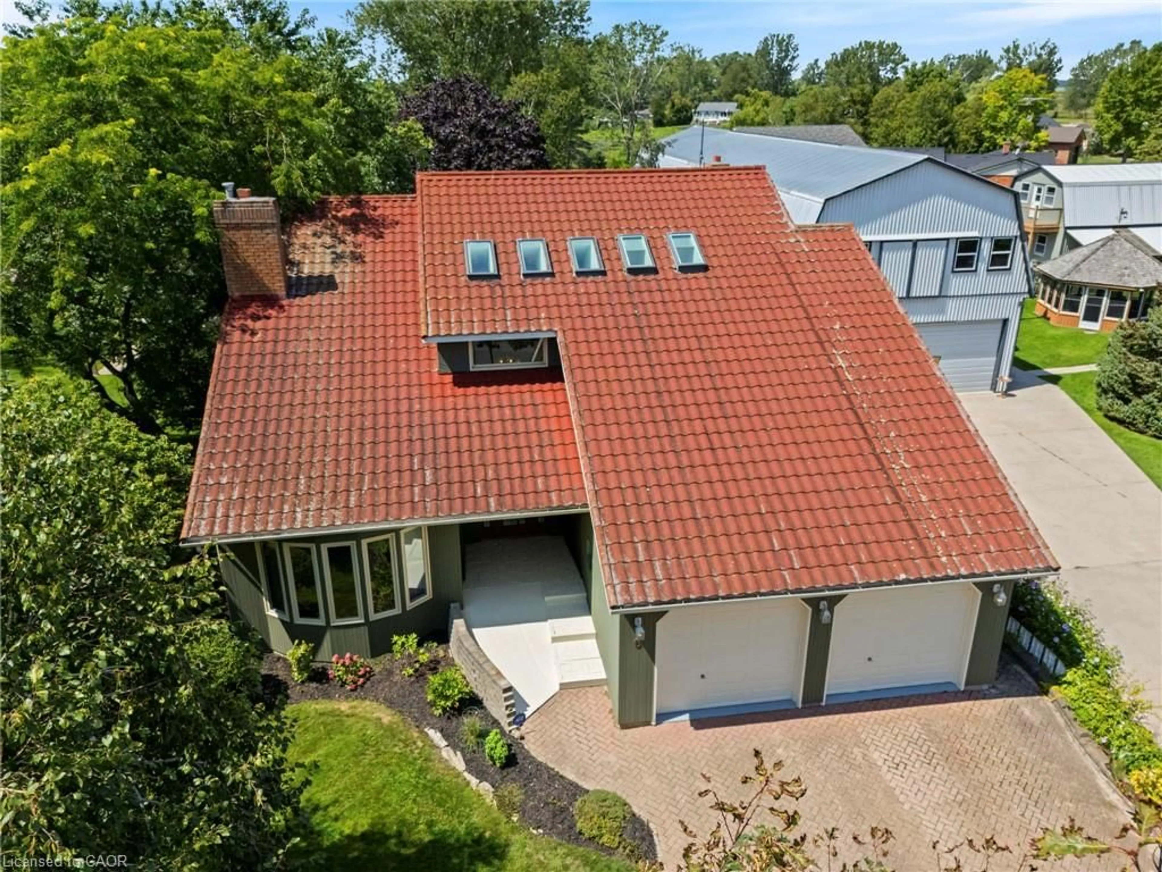 A pic from outside/outdoor area/front of a property/back of a property/a pic from drone, street for 6 Howey Ave, Long Point Ontario N0E 1M0