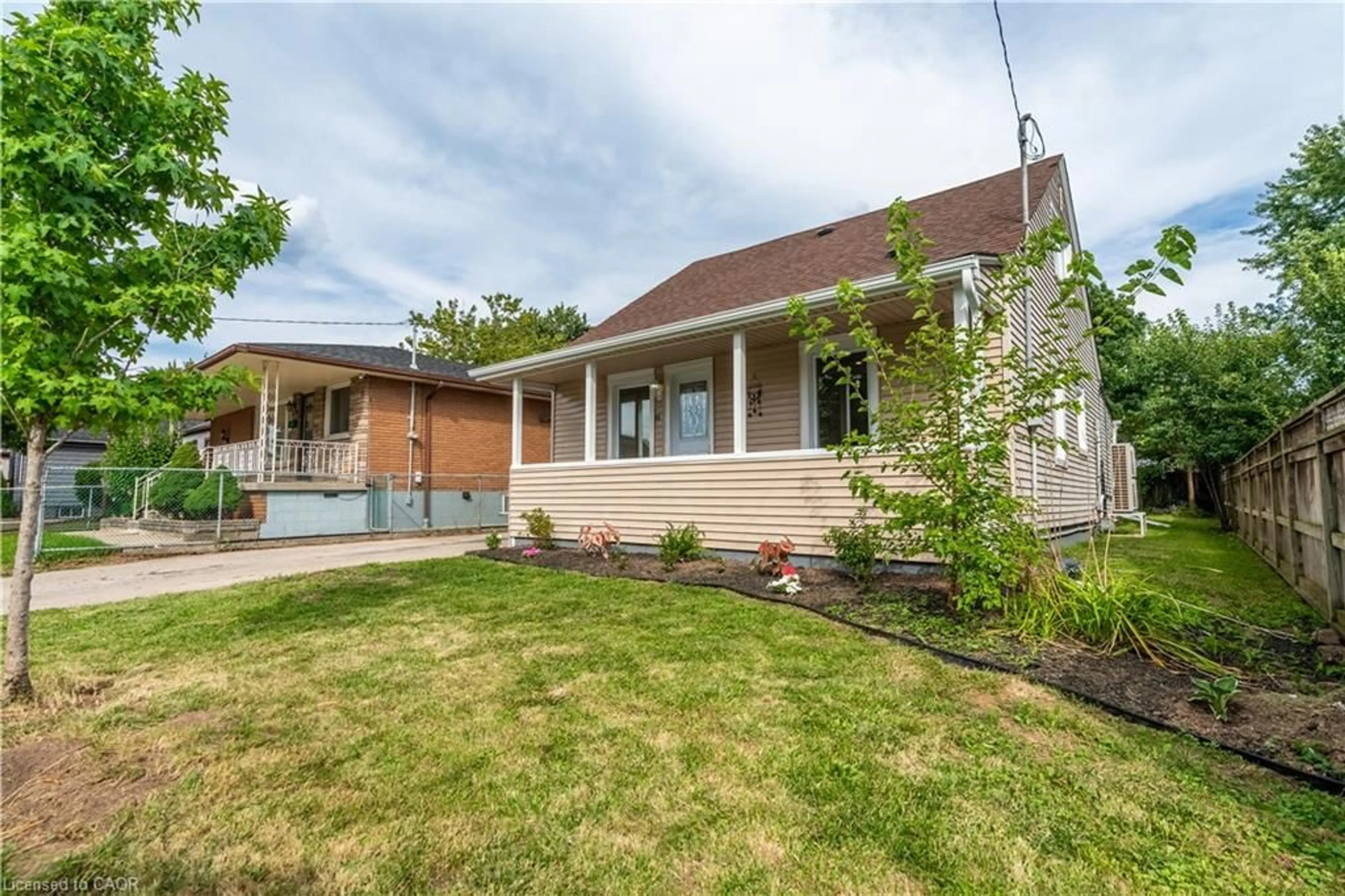 Unknown for 88 Ivon Ave, Hamilton Ontario L8H 5S6