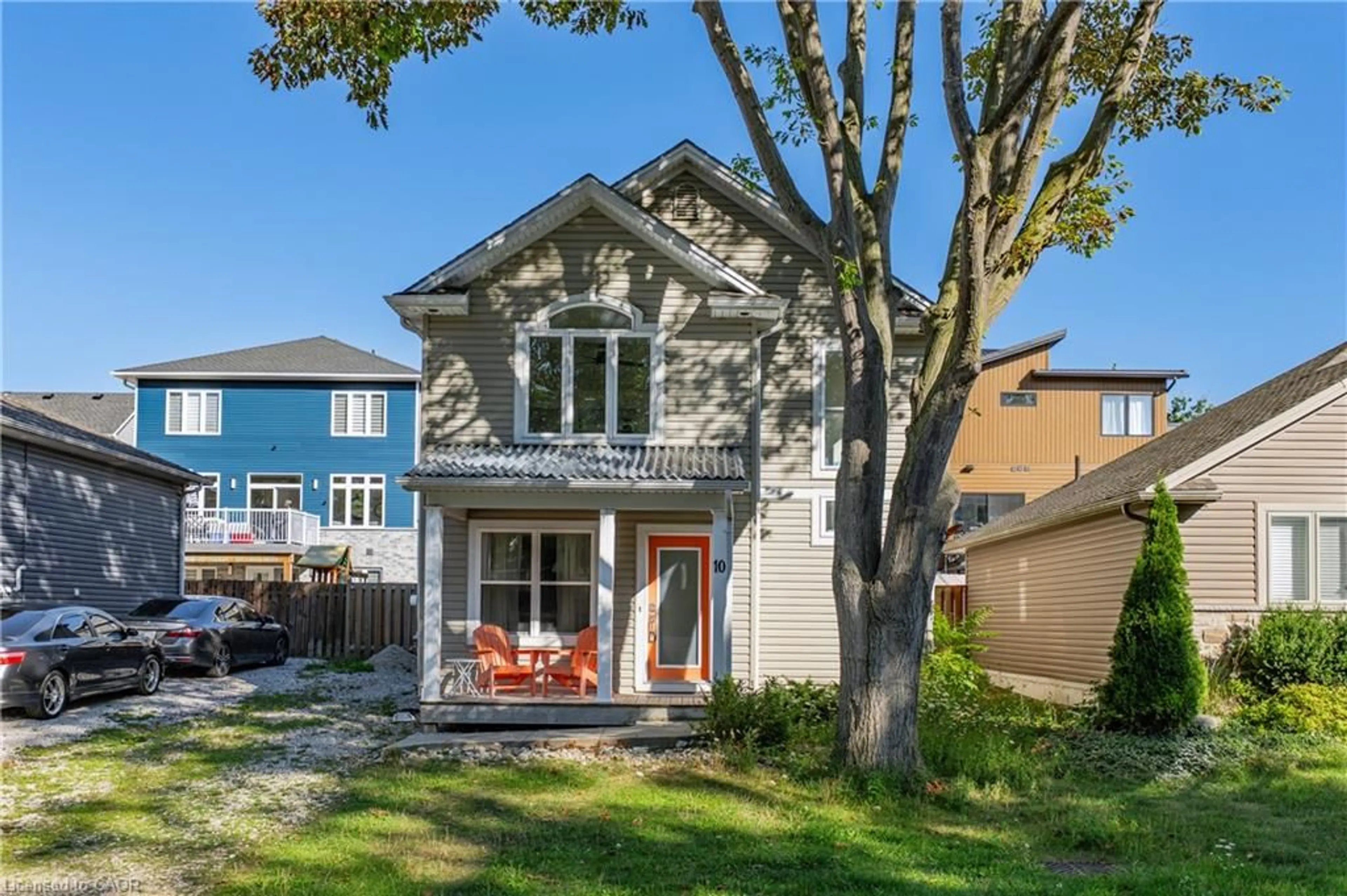 Unknown for 10 Queens Ave, Grand Bend Ontario N0M 1T0