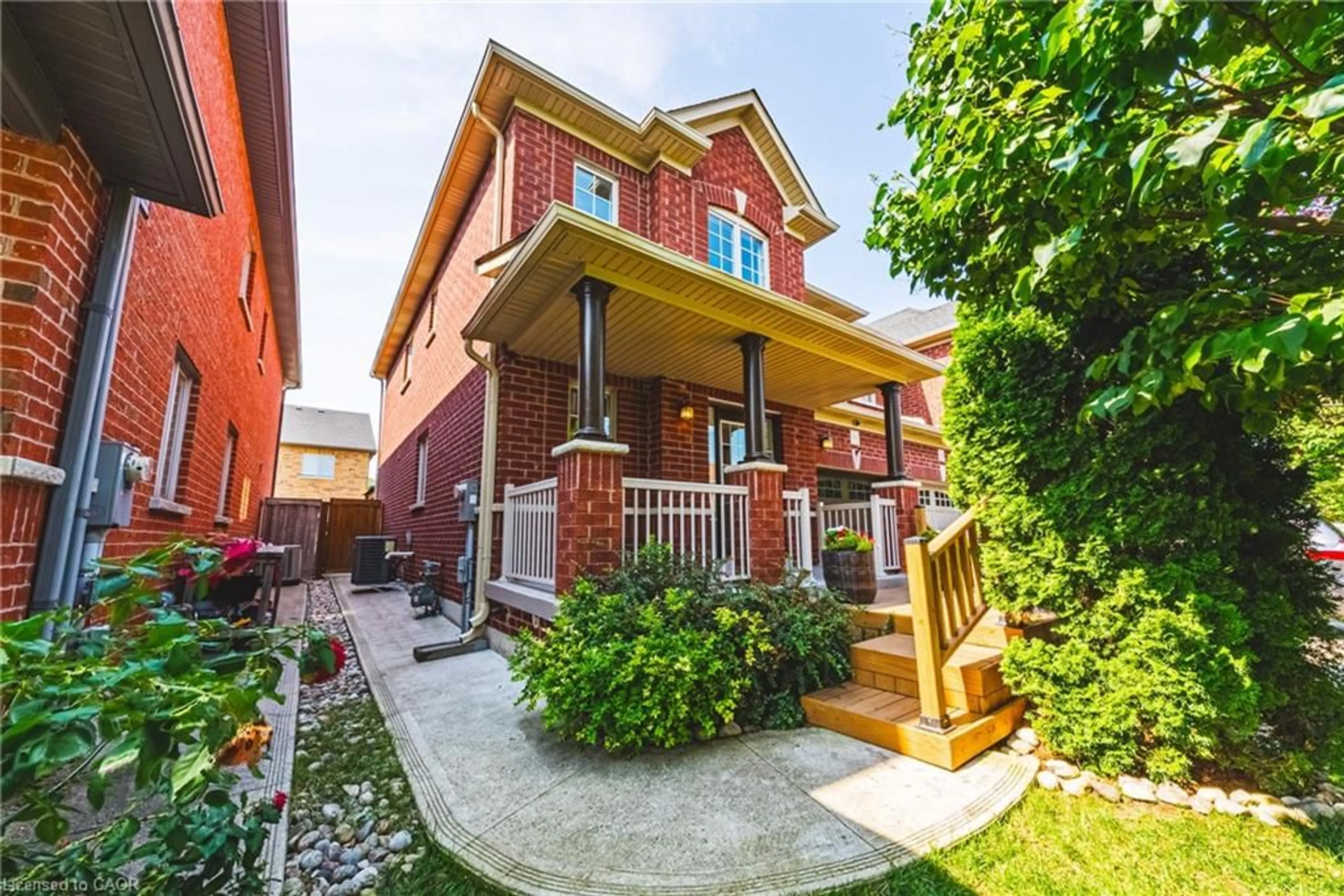 Home with brick exterior material, street for 141 Lavery Hts, Milton Ontario L9T 0V4