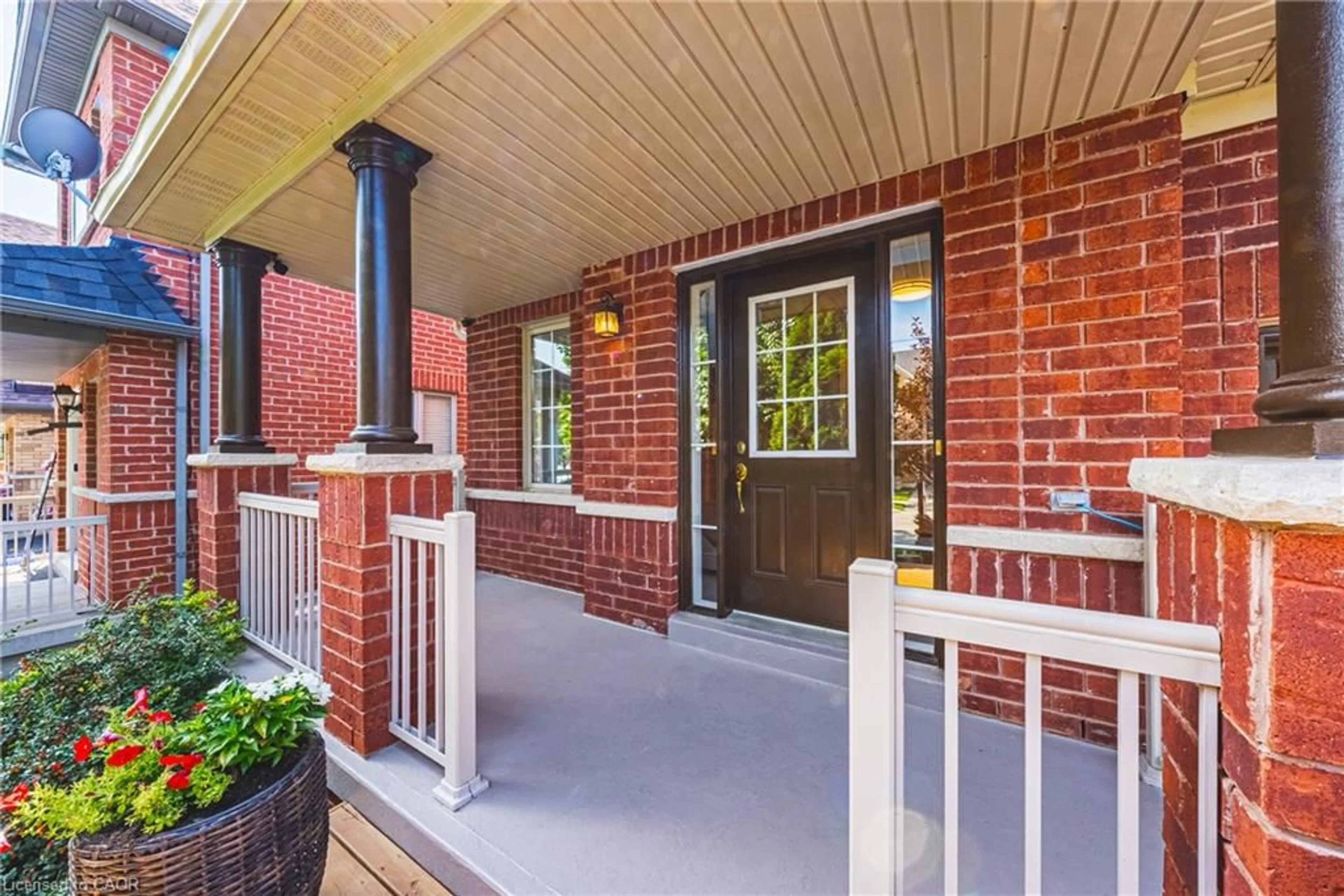 Home with brick exterior material, street for 141 Lavery Hts, Milton Ontario L9T 0V4