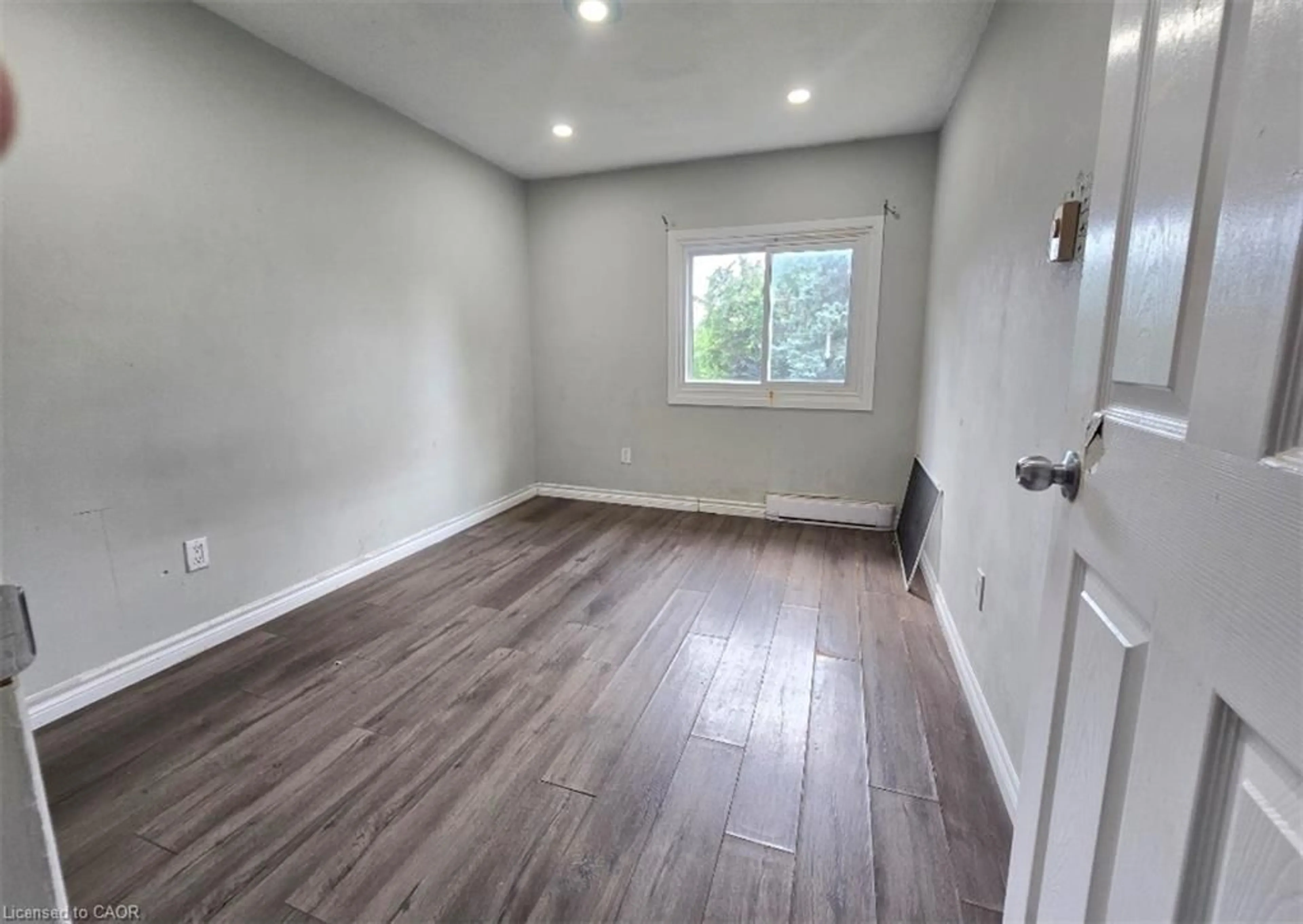 A pic of a room for 1600 Culver Dr #20, London Ontario N5V 3H5