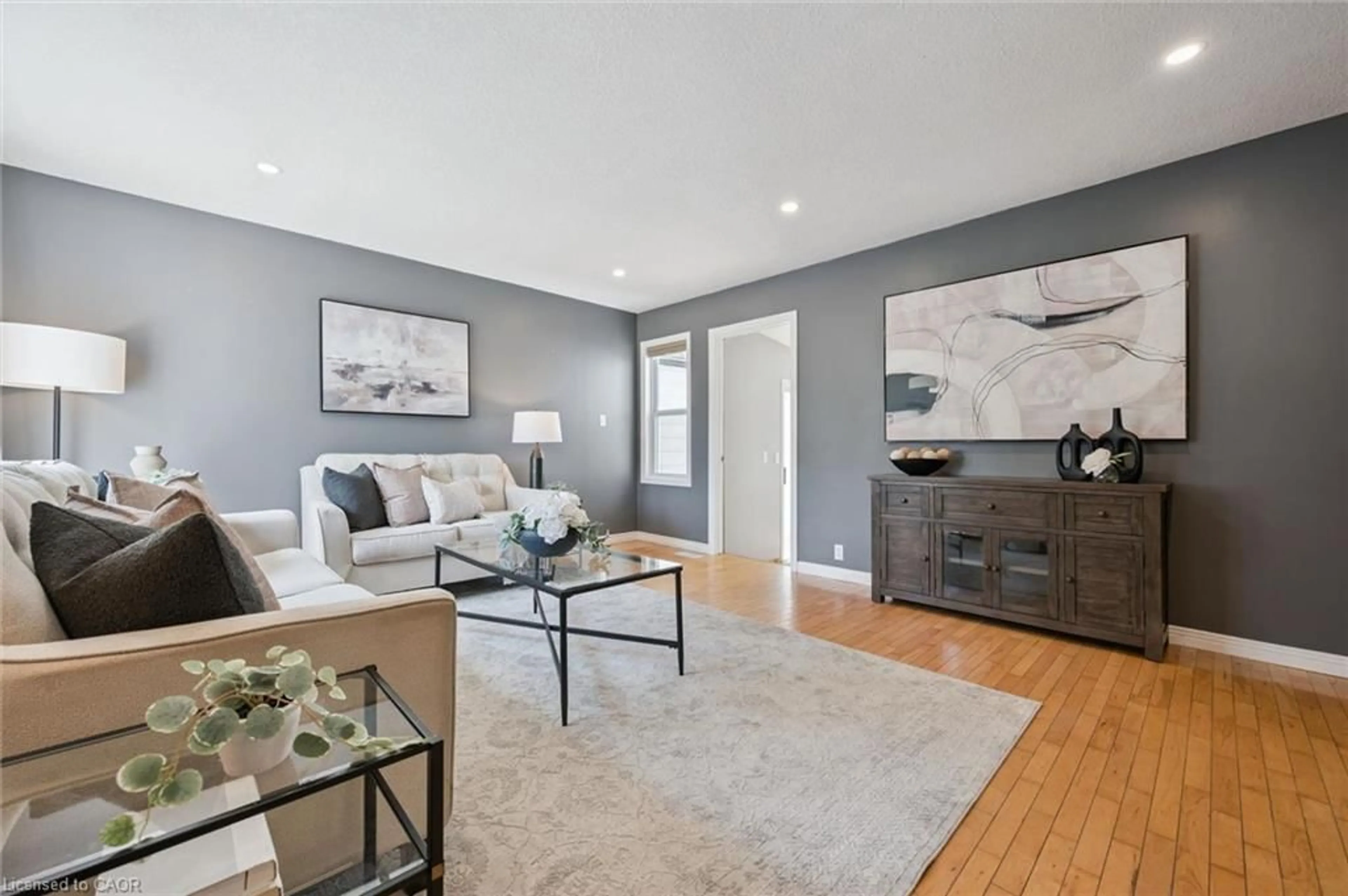 Living room with furniture, unknown for 91 Jane St, St. Clements Ontario N0B 2M0
