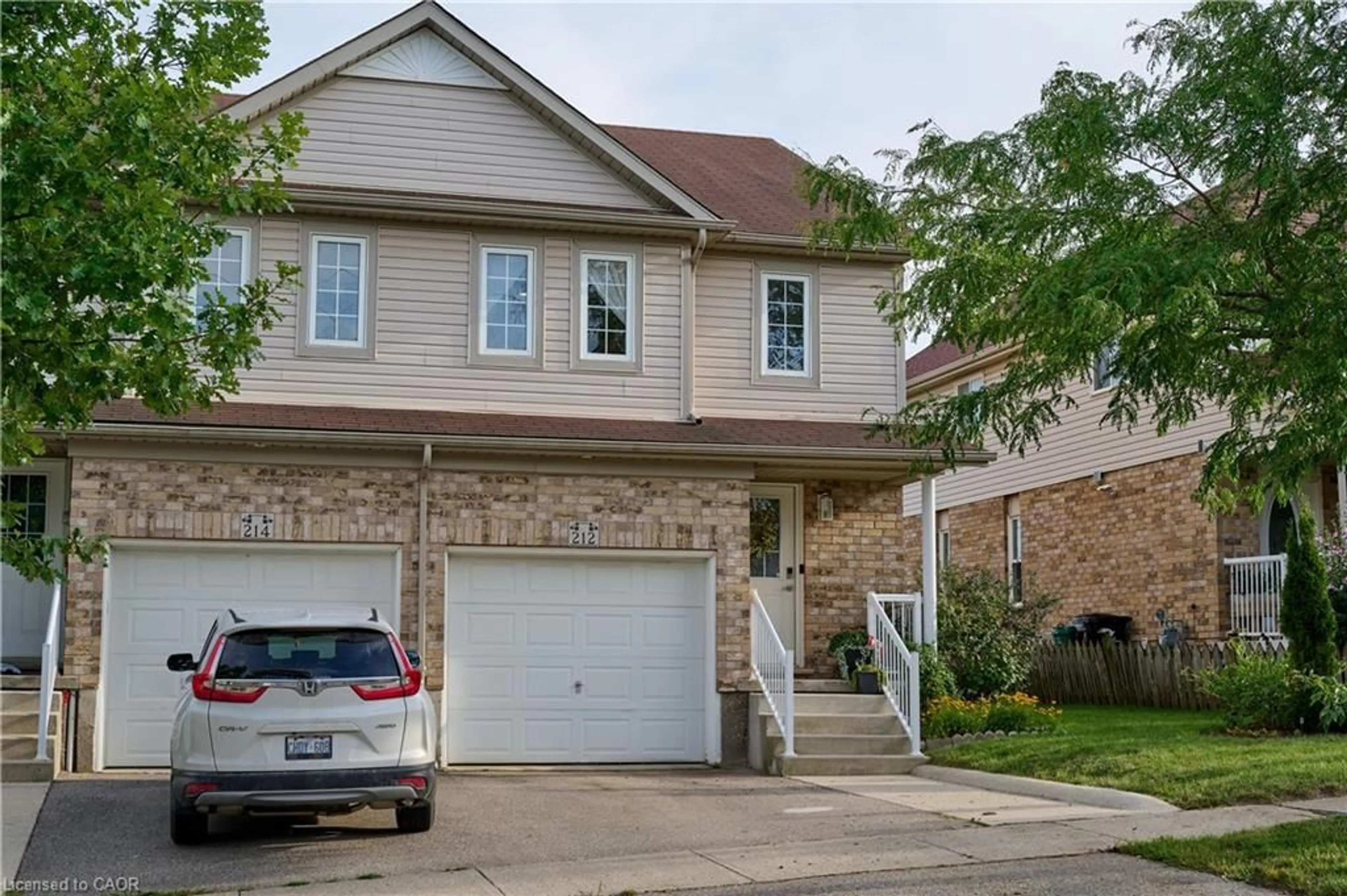 Unknown for 212 Red Clover Crt, Kitchener Ontario N2E 4J5