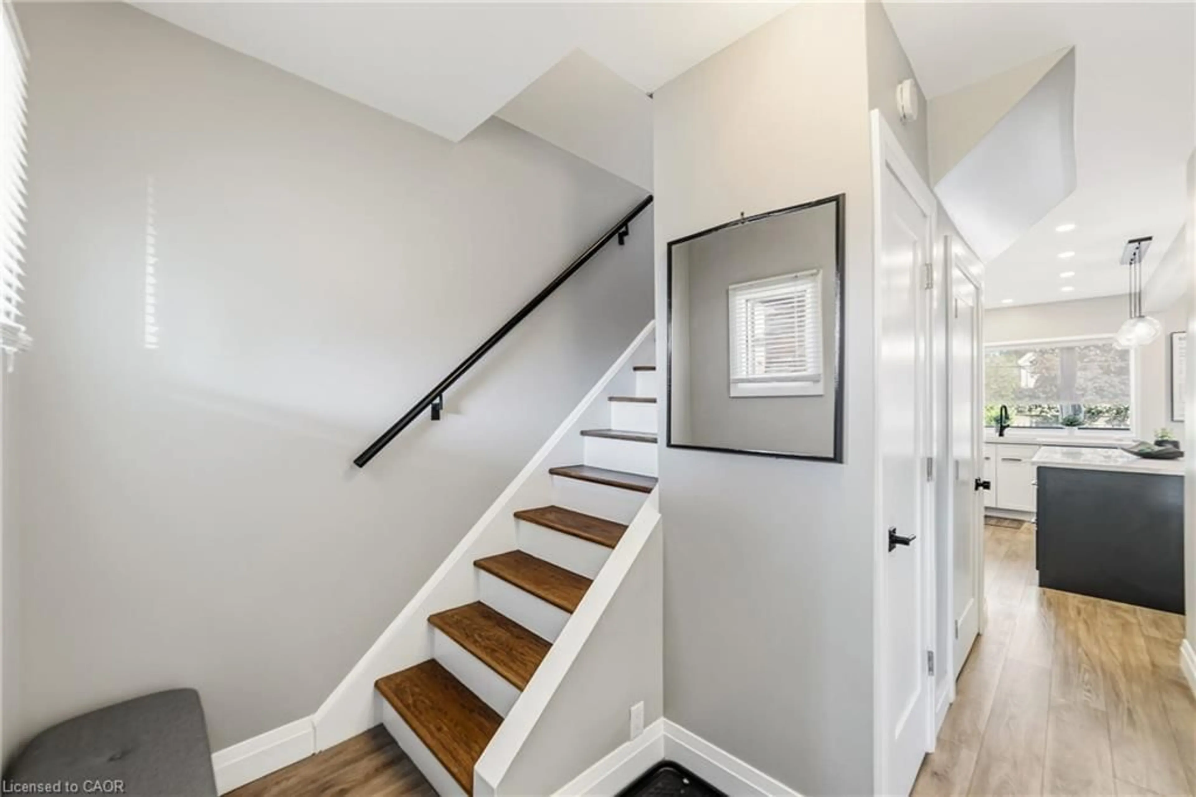 Stairs for 138 Cameron Ave, Hamilton Ontario L8H 4Z3