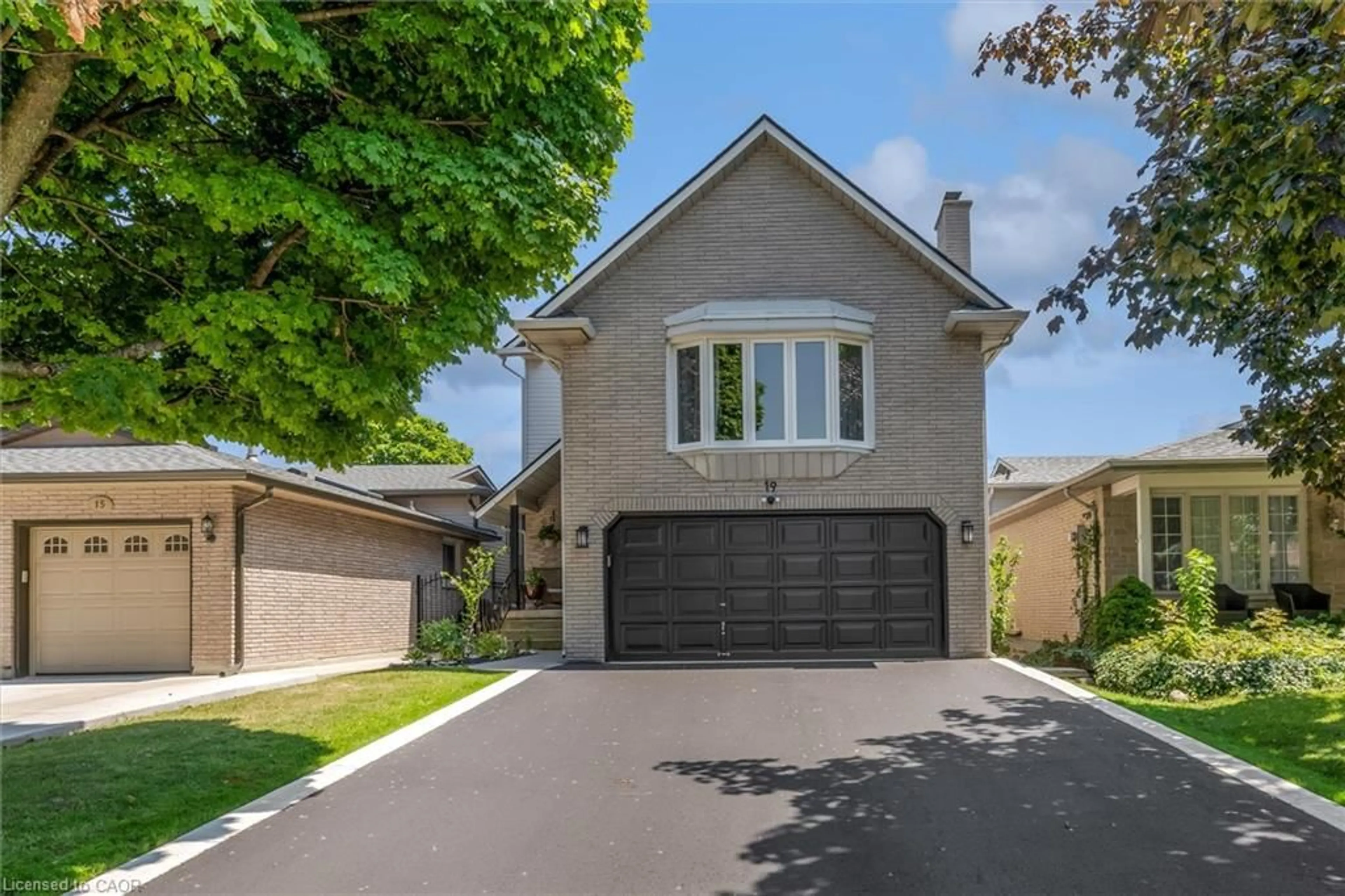 Unknown for 19 Millpond Pl, Hamilton Ontario L8W 2W6