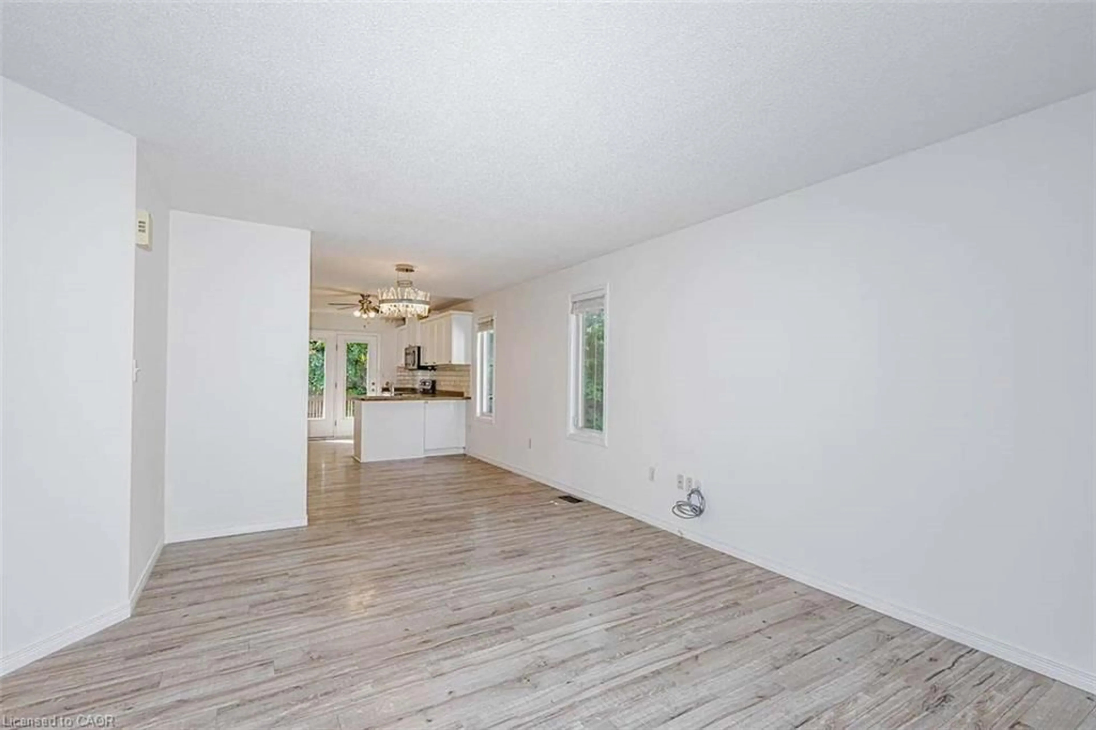 A pic of a room for 47 Queensway Dr, Strathroy Ontario N7G 4M2