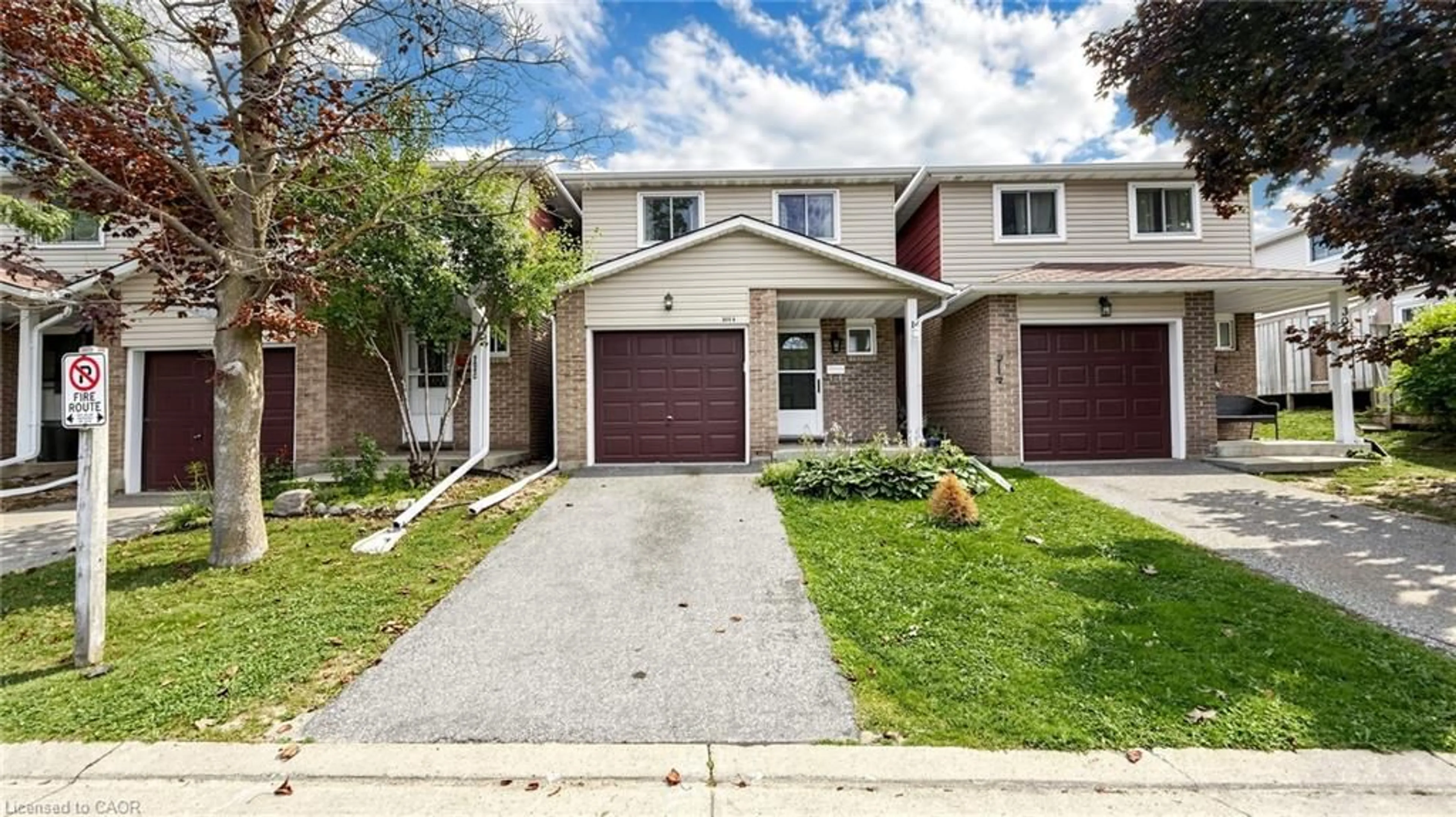 Unknown for 304 Bluevale St, Waterloo Ontario N2J 4G3