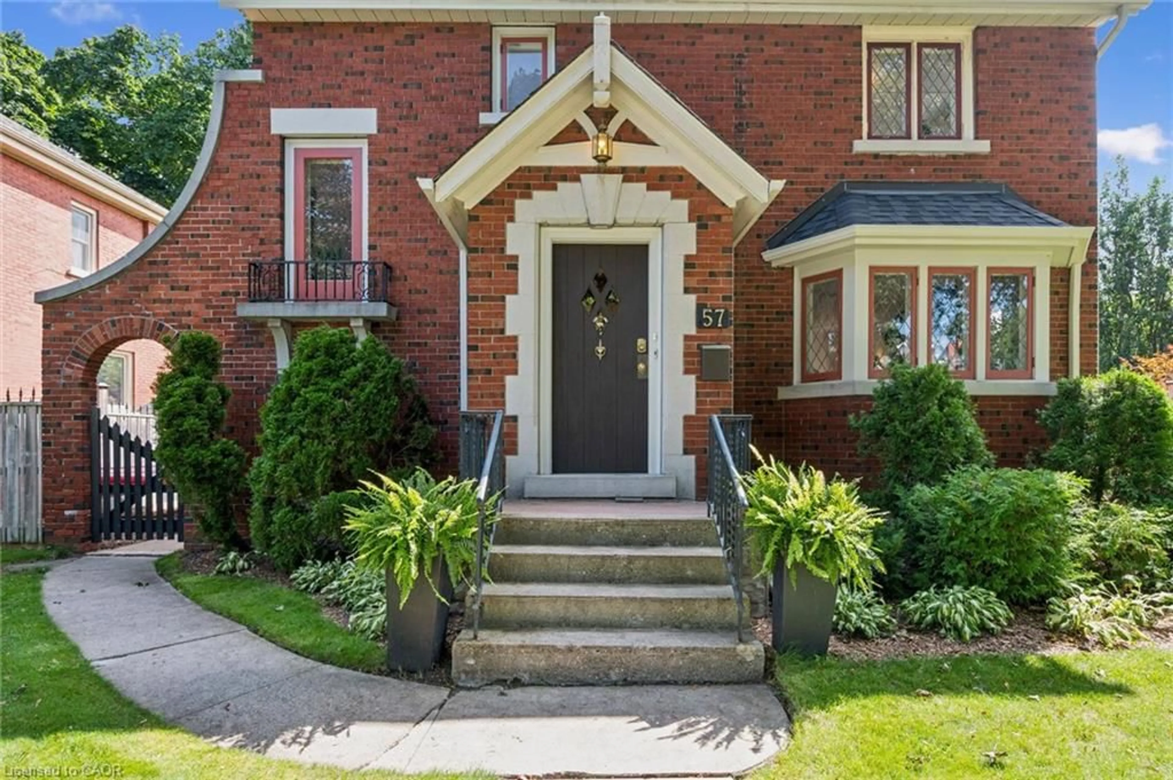 Home with brick exterior material, street for 57 Brant Rd, Cambridge Ontario N1S 2W7