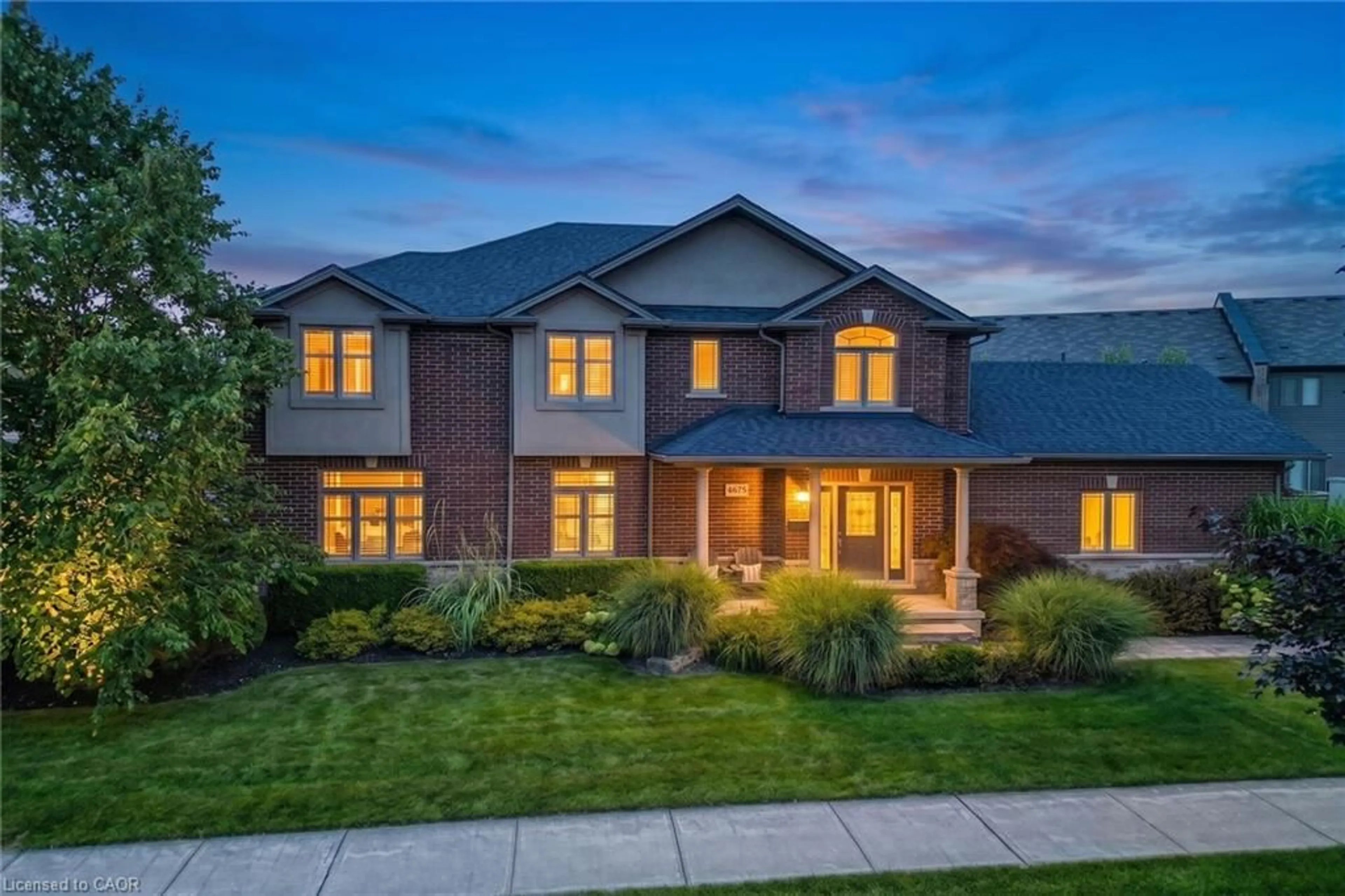 Home with brick exterior material, street for 4079 Stadelbauer Dr, Beamsville Ontario L3J 0M4