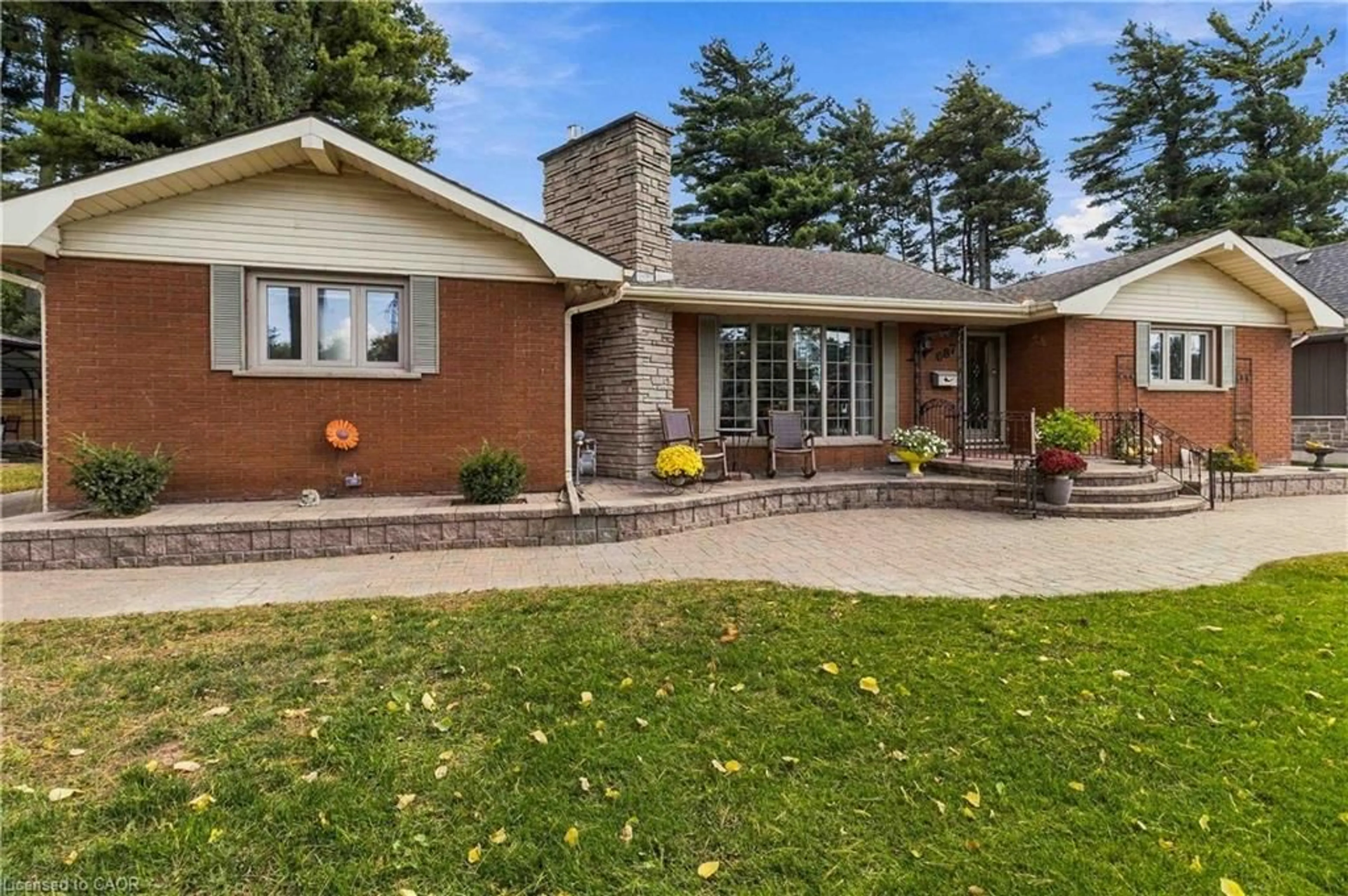 Home with brick exterior material, street for 687 James St, Delhi Ontario N4B 2C6